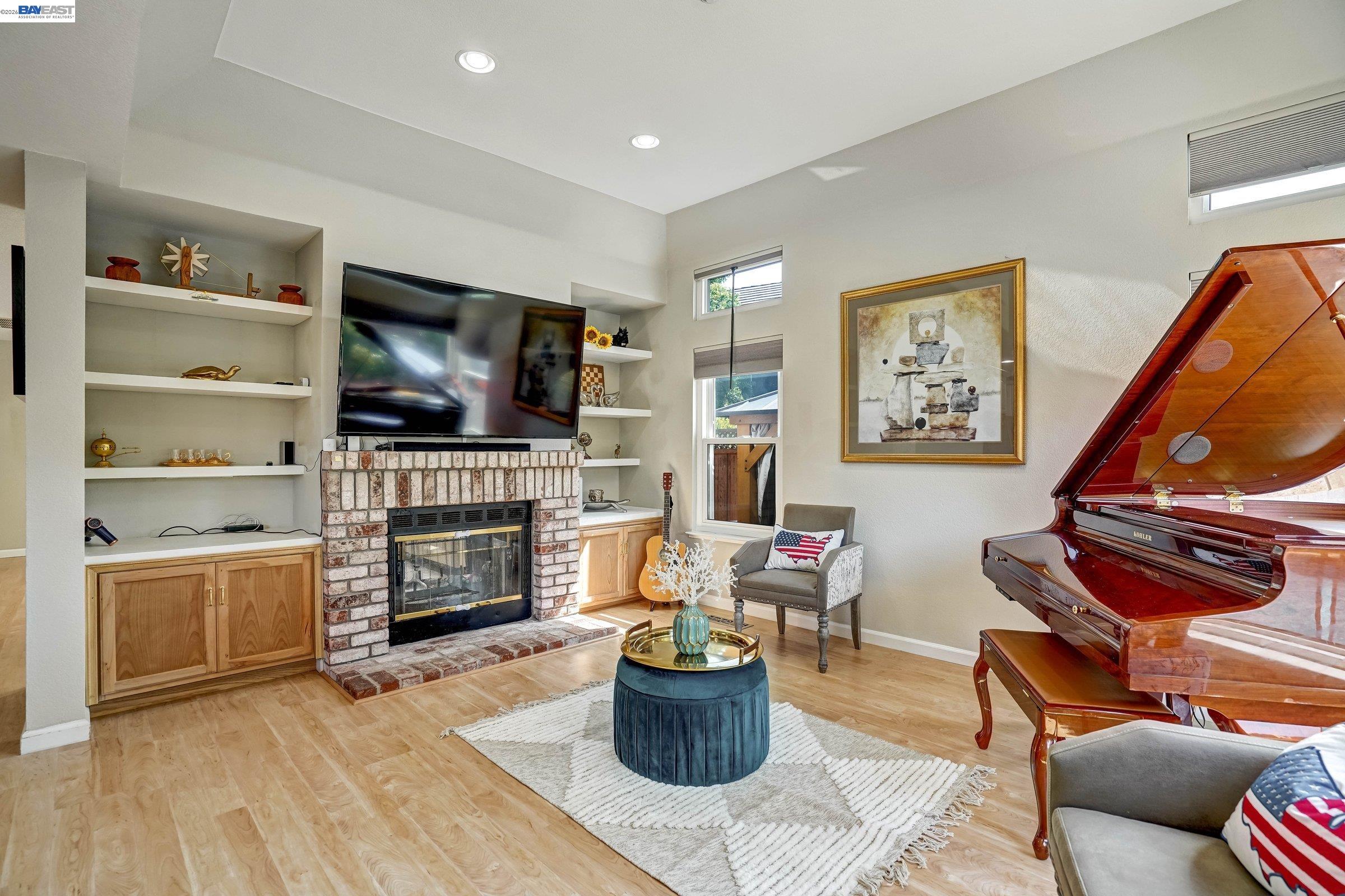5313 Starflower Way
