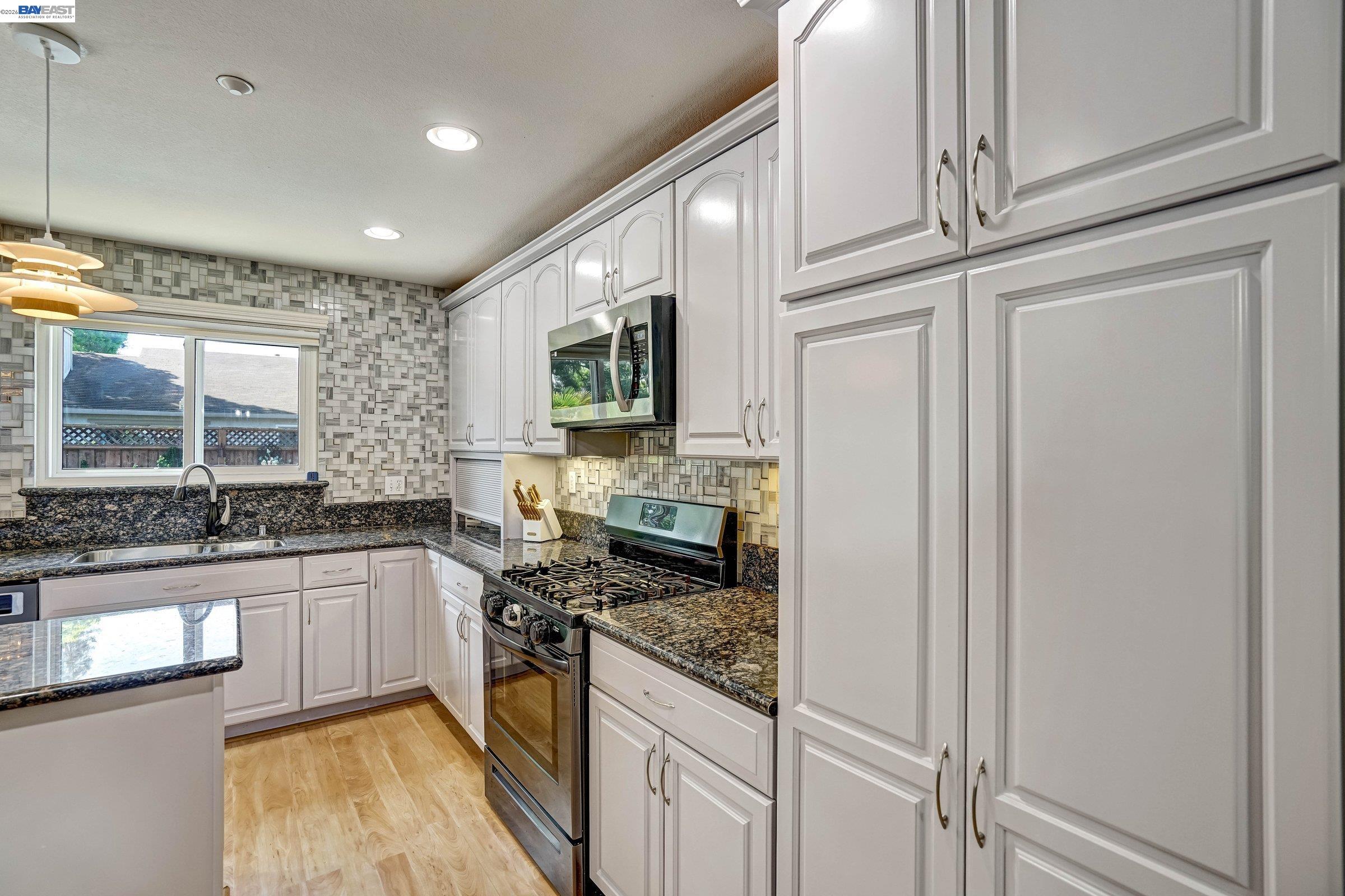 5313 Starflower Way
