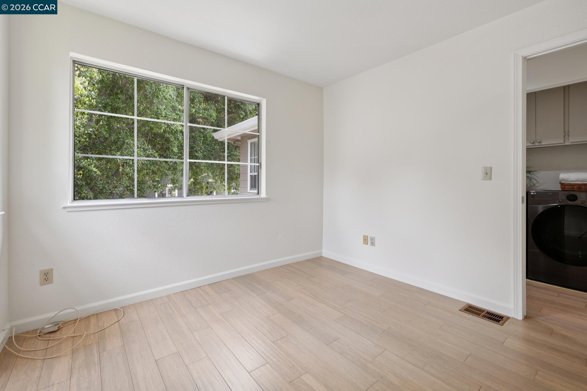205 Hidden Creek Ct