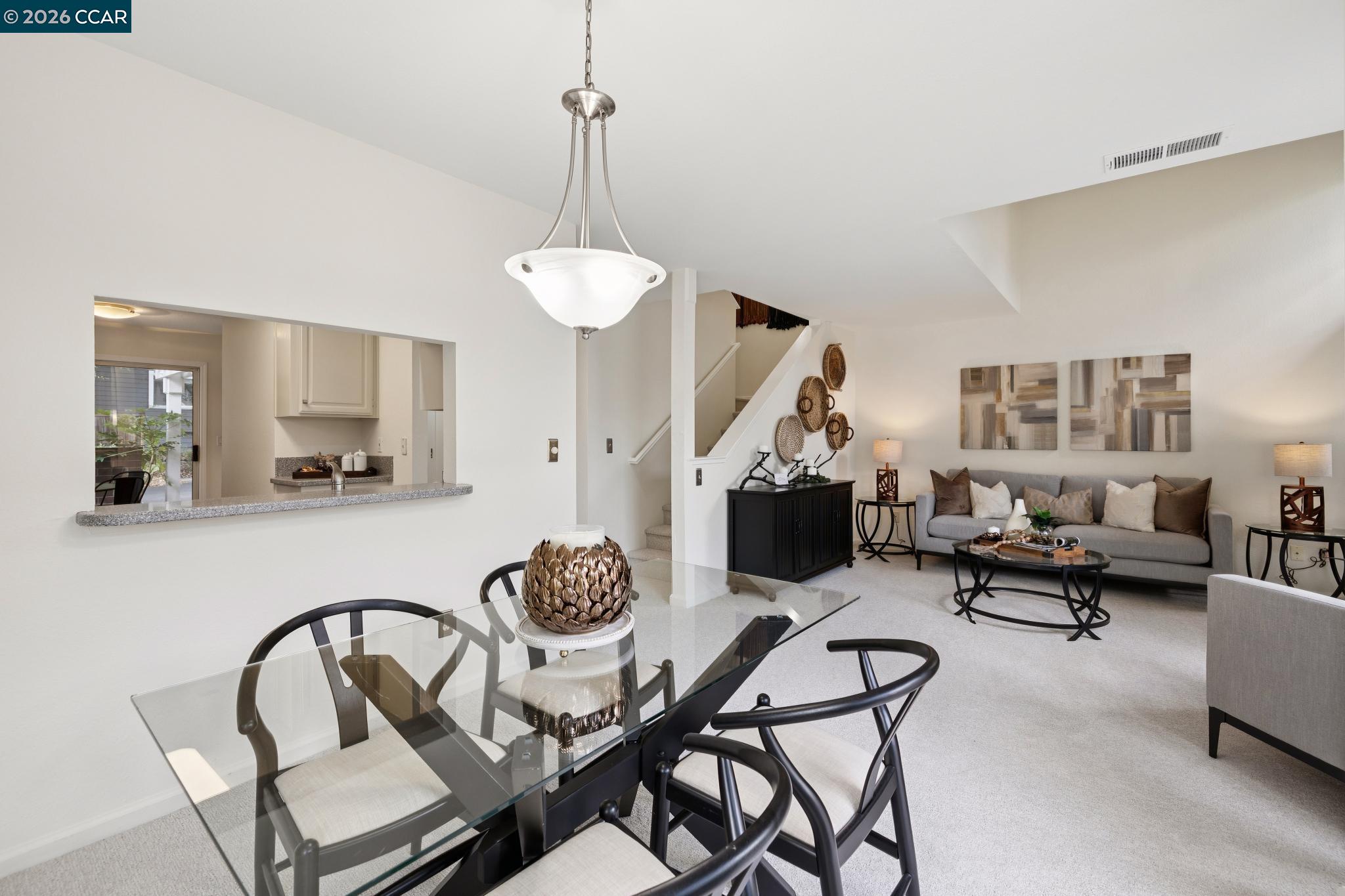 205 Hidden Creek Ct