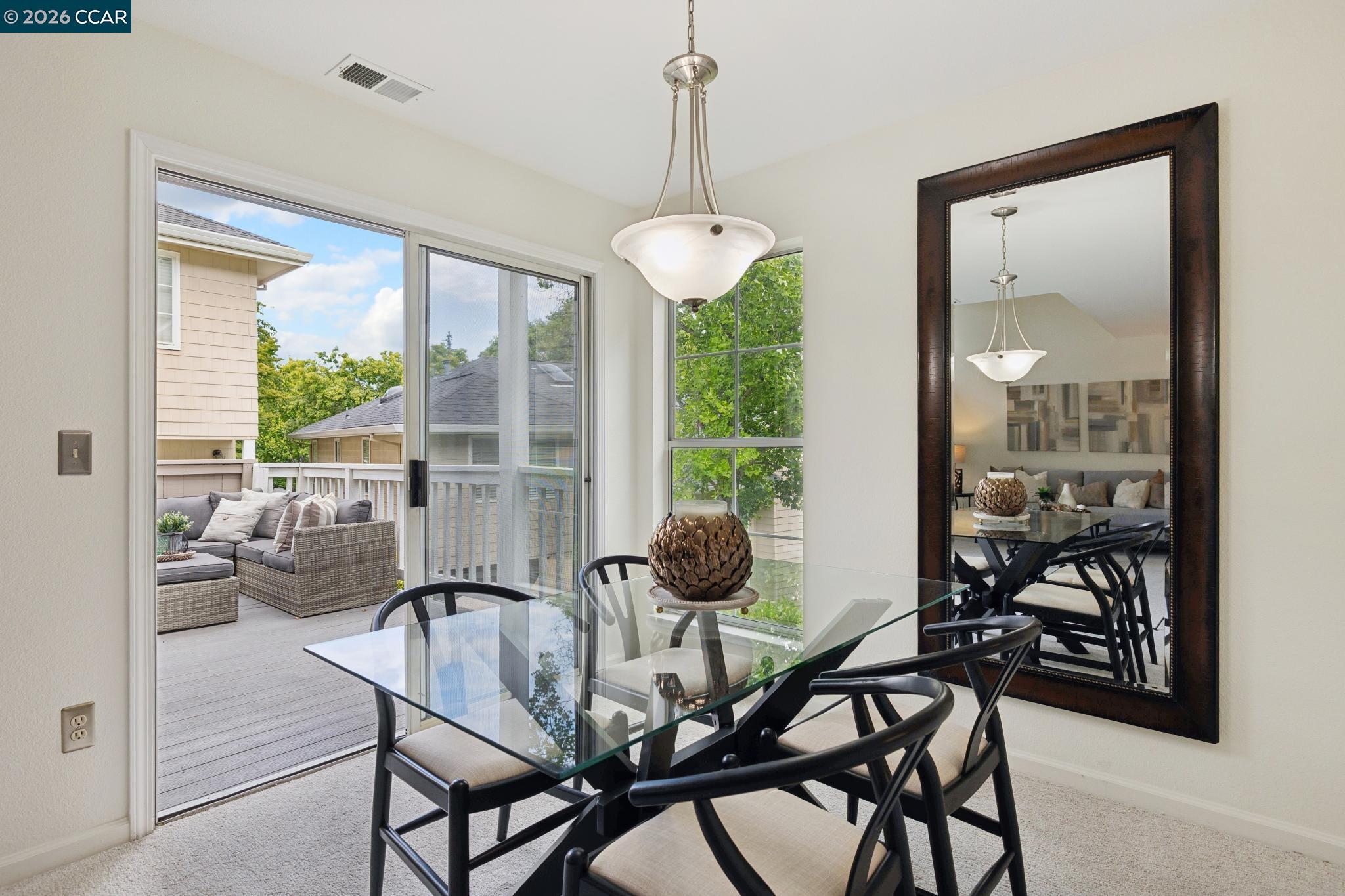 205 Hidden Creek Ct