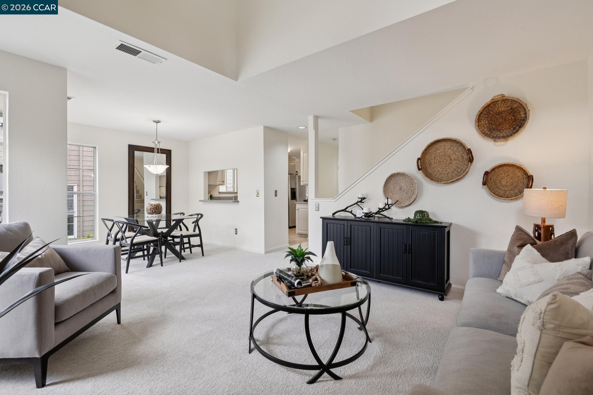 205 Hidden Creek Ct