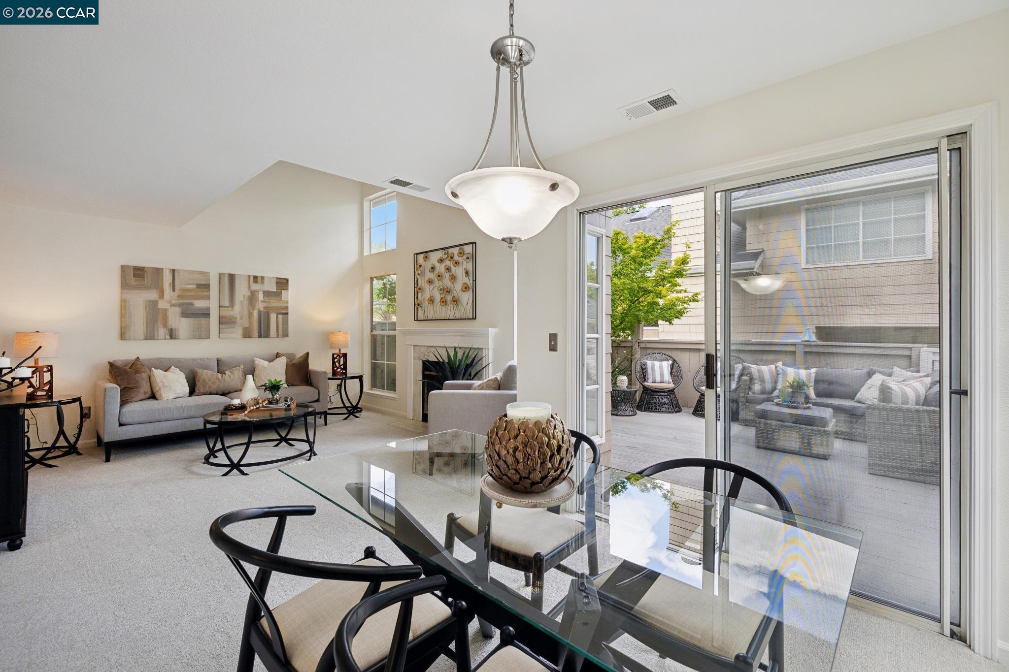 205 Hidden Creek Ct