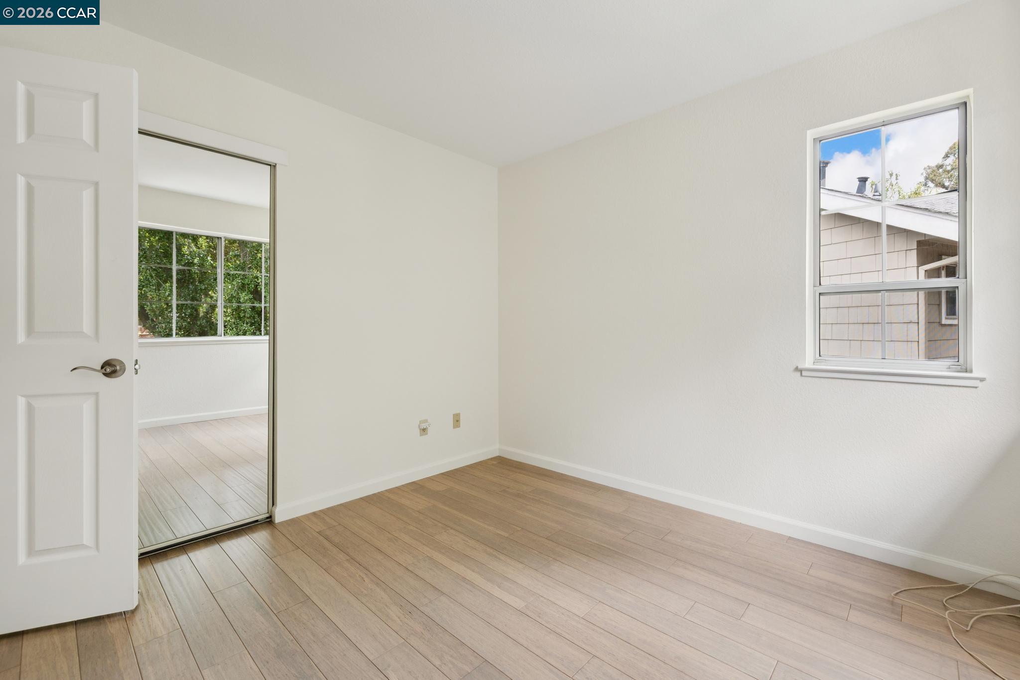 205 Hidden Creek Ct