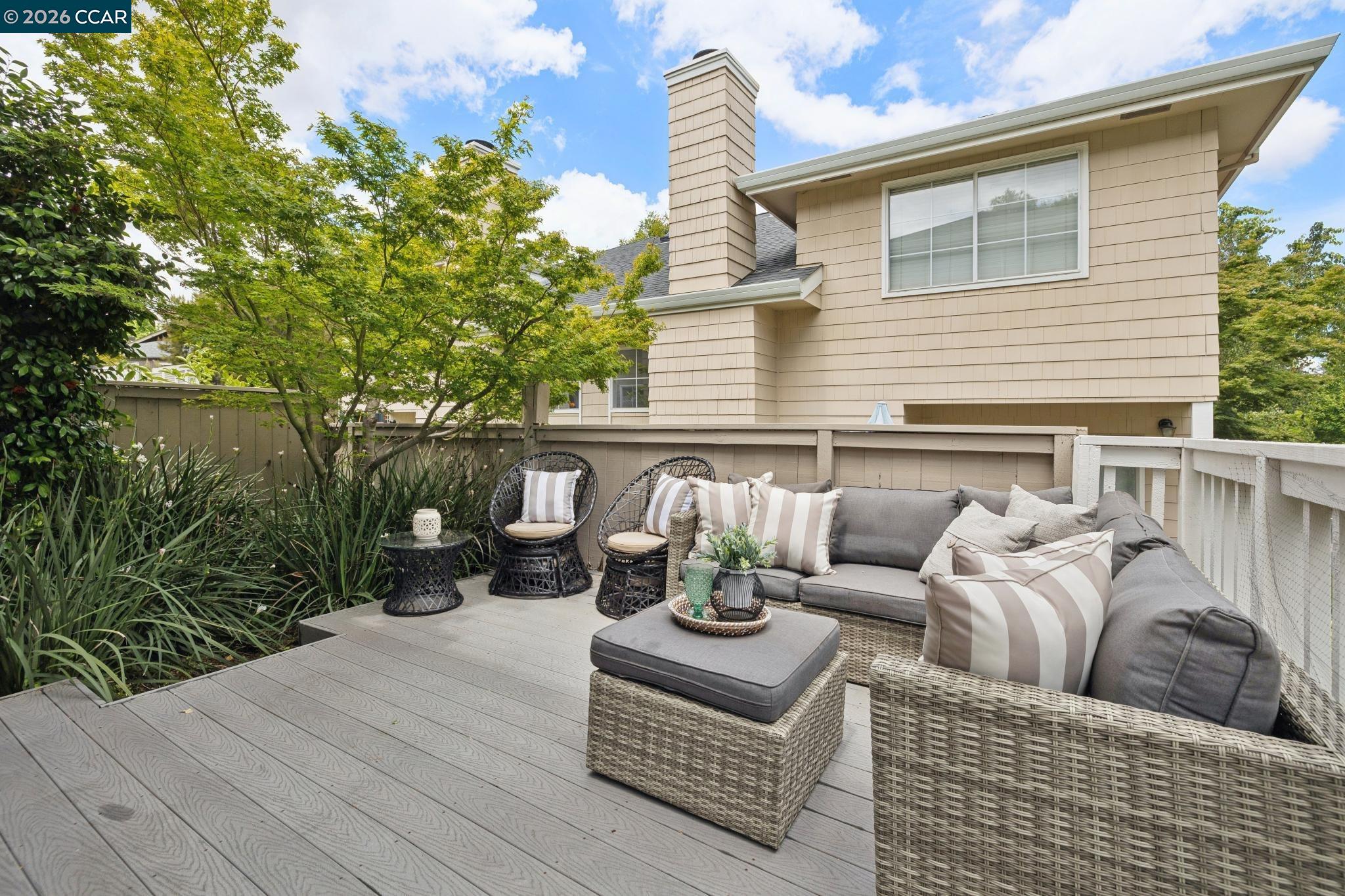 205 Hidden Creek Ct