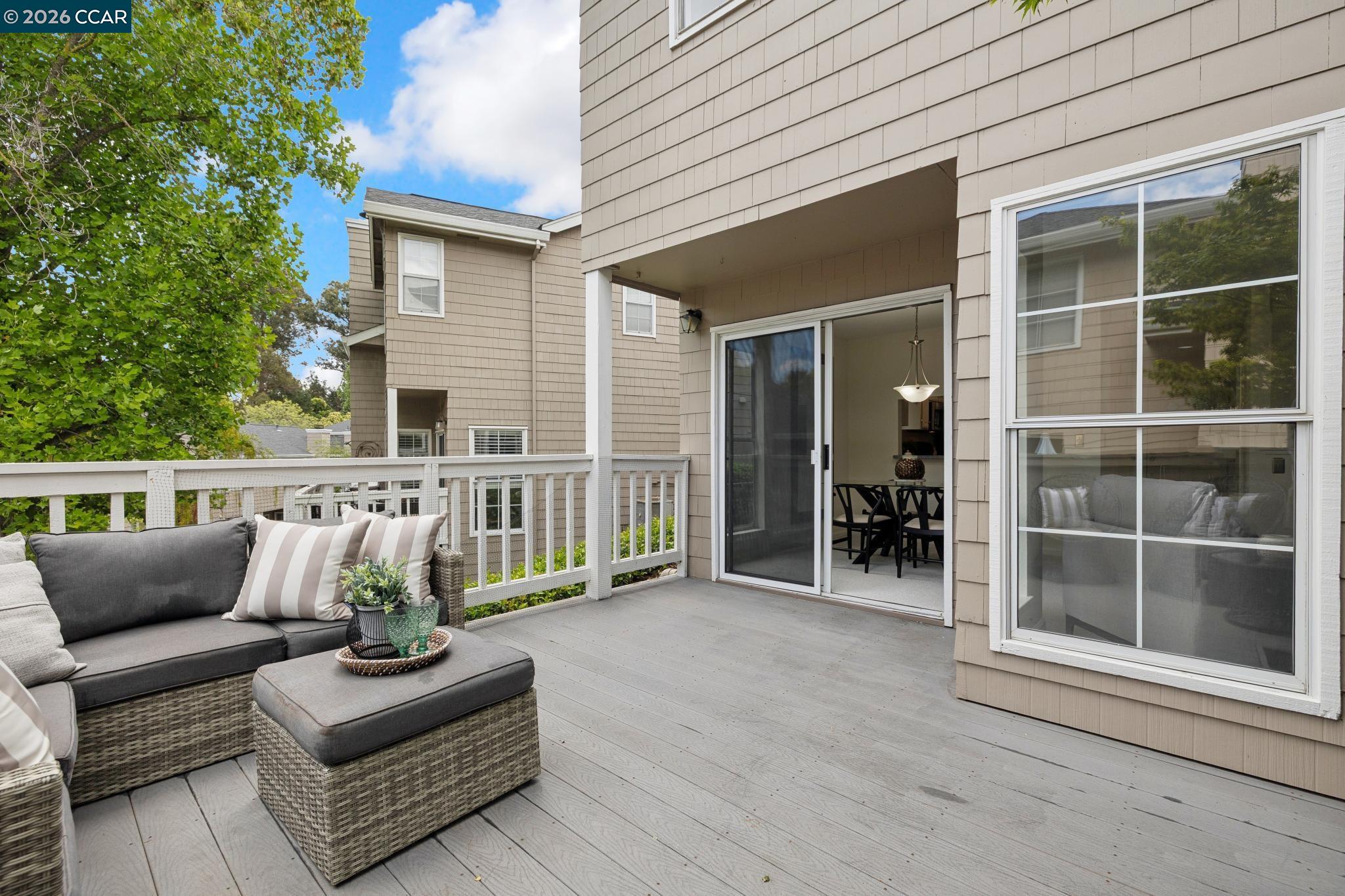 205 Hidden Creek Ct