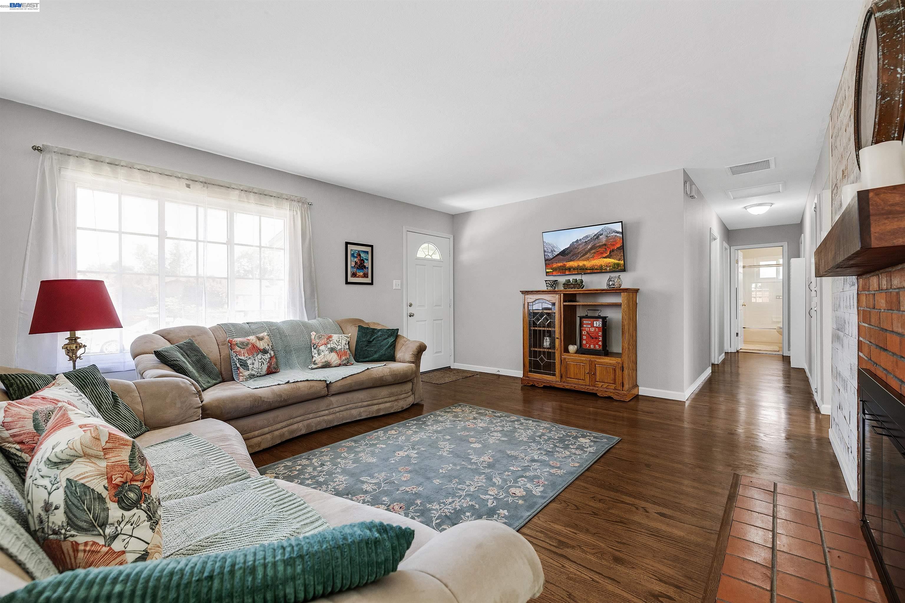 4577 Bianca Dr