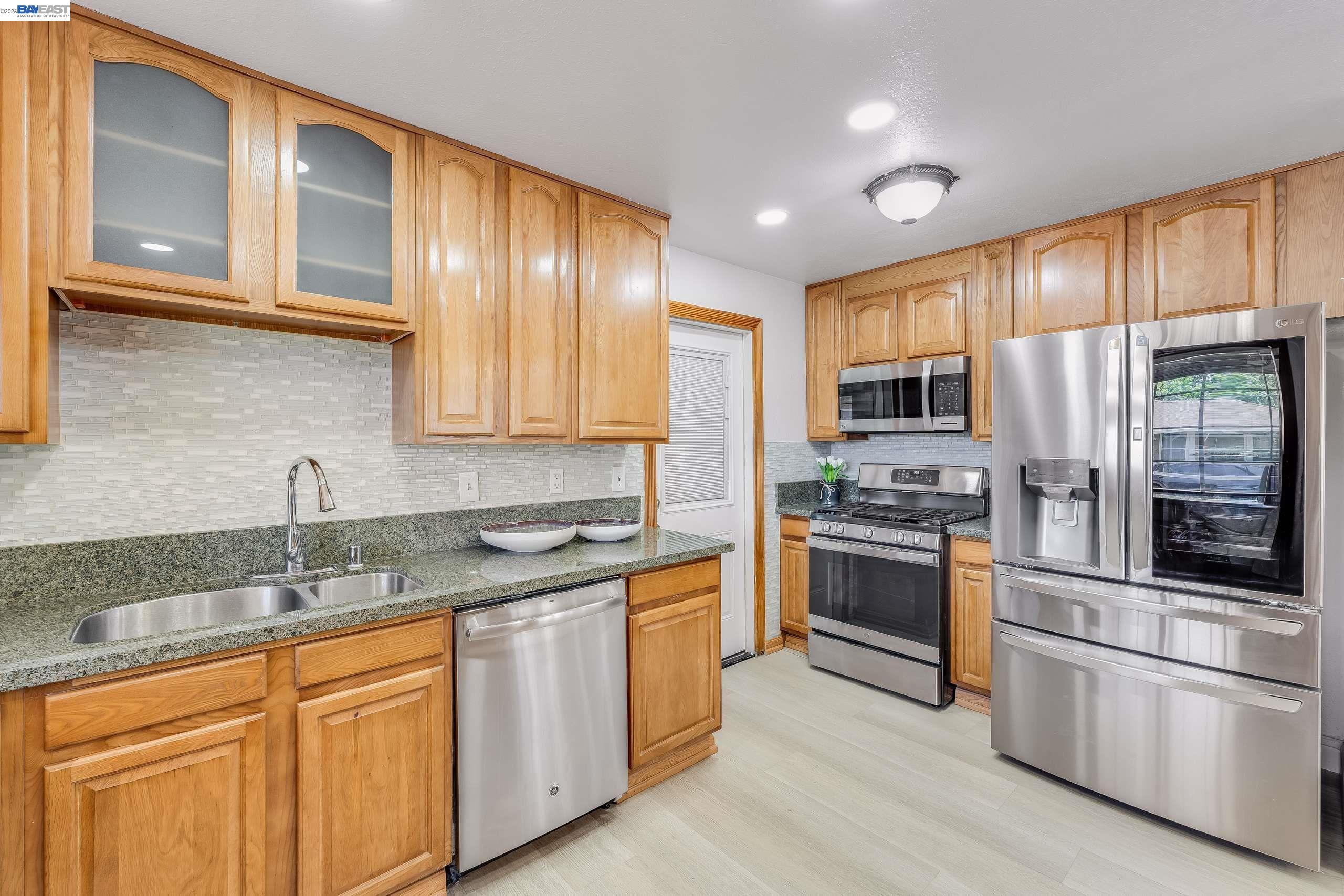 36122 Magellan Dr
