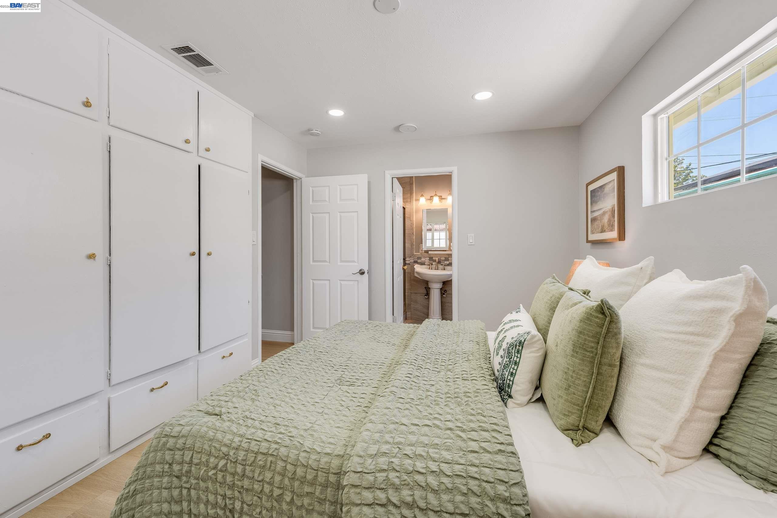 36122 Magellan Dr