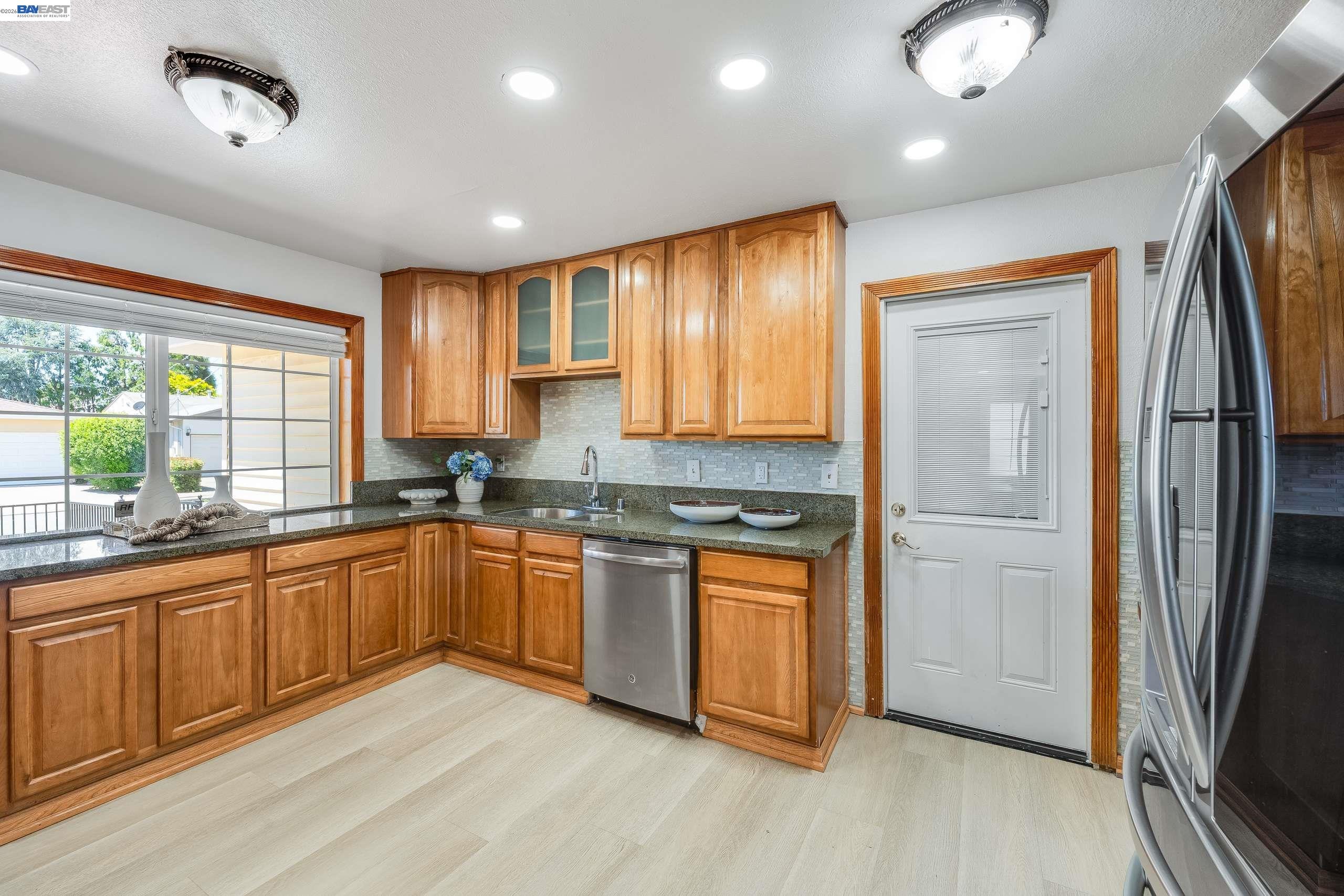 36122 Magellan Dr