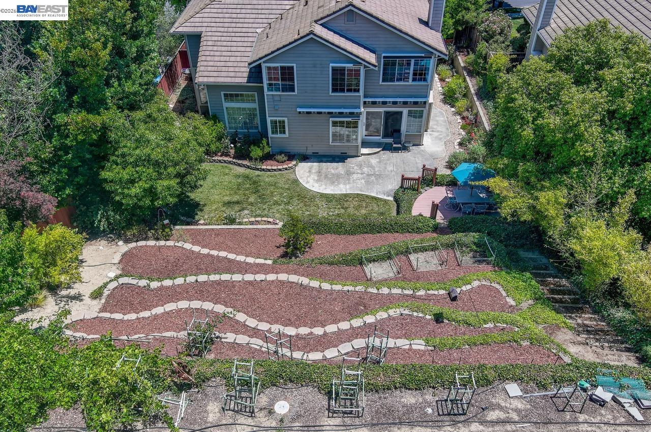 620 Amberwood Way
