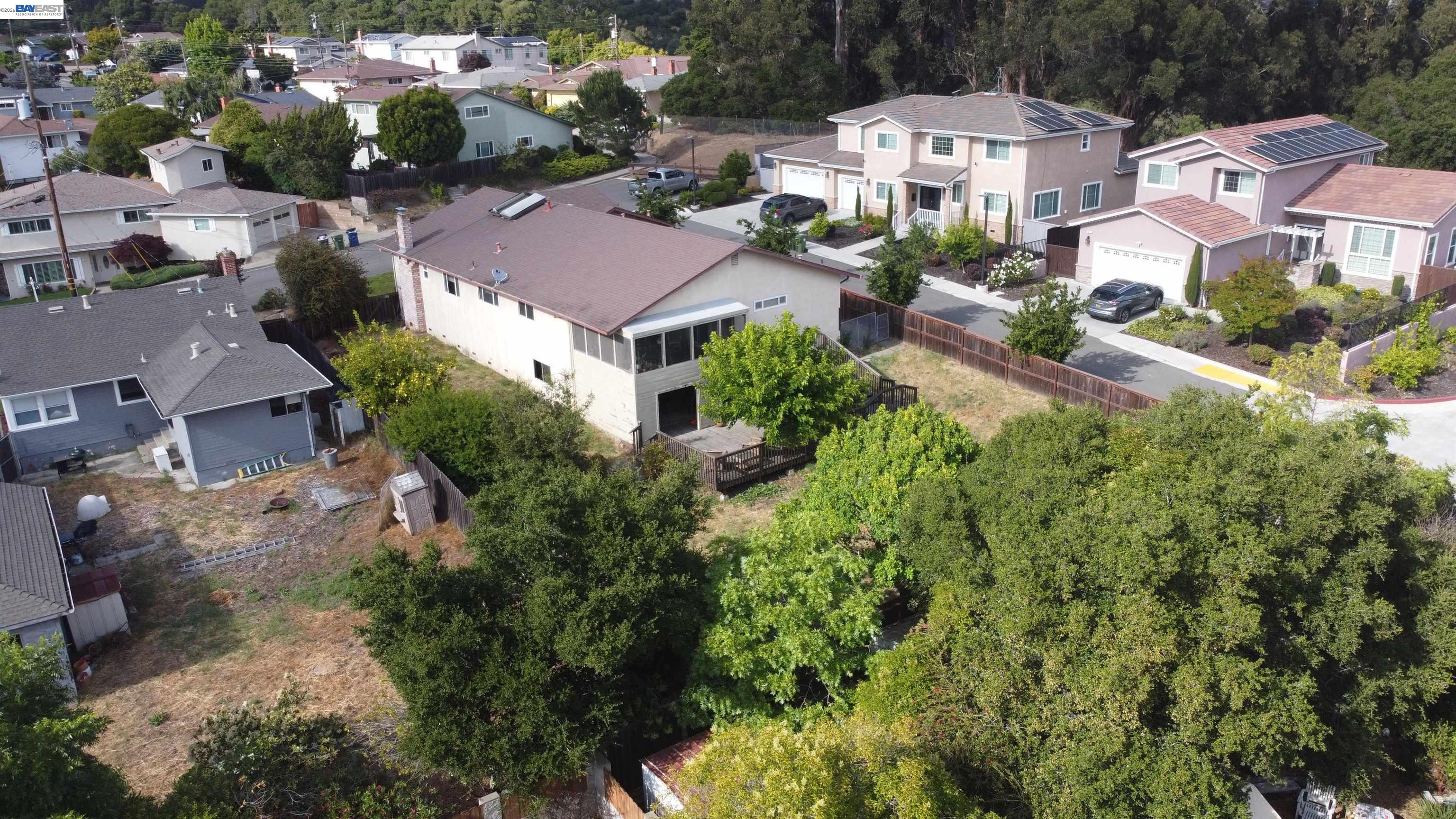 4591 Edwards Ln