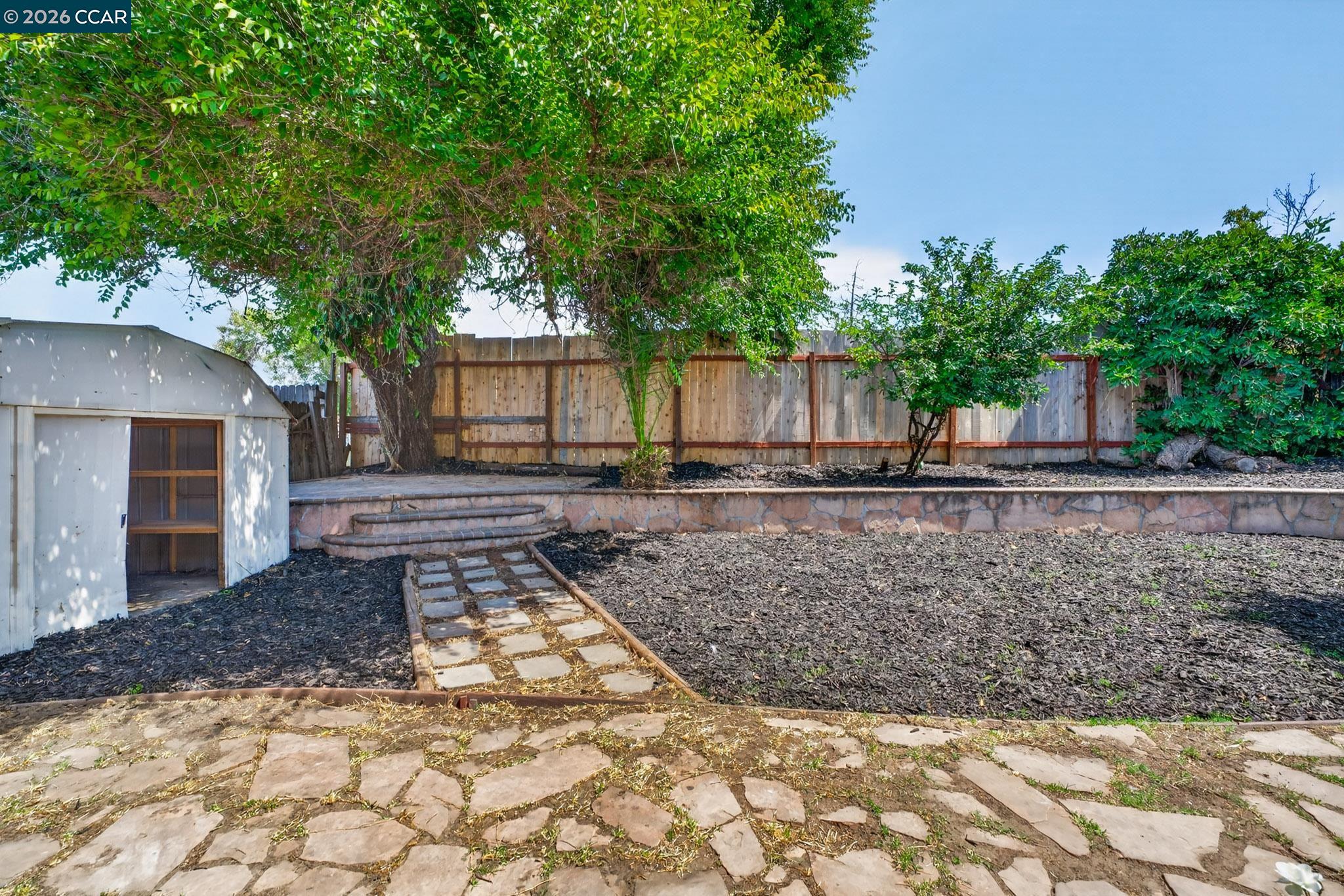 2037 Highland Drive