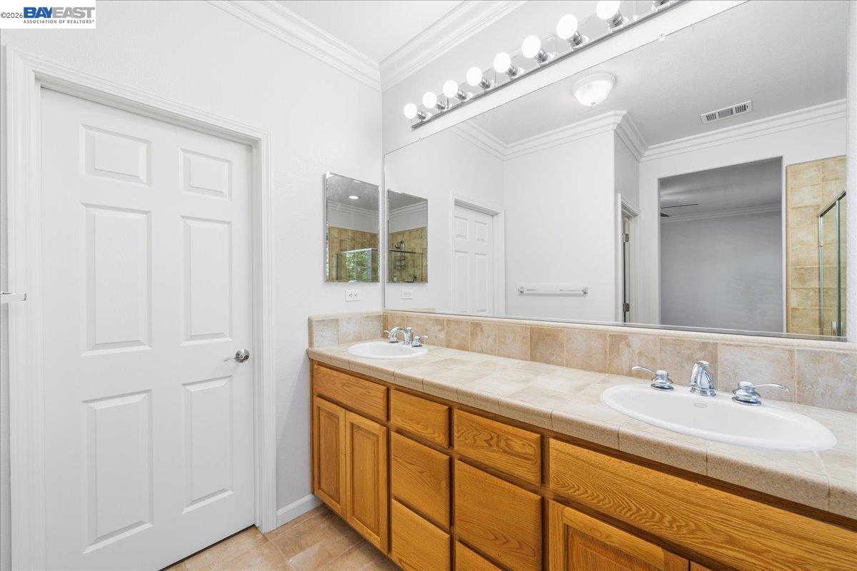 113 Lasata Dr