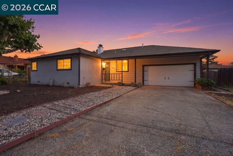 1849 Silverwood Dr