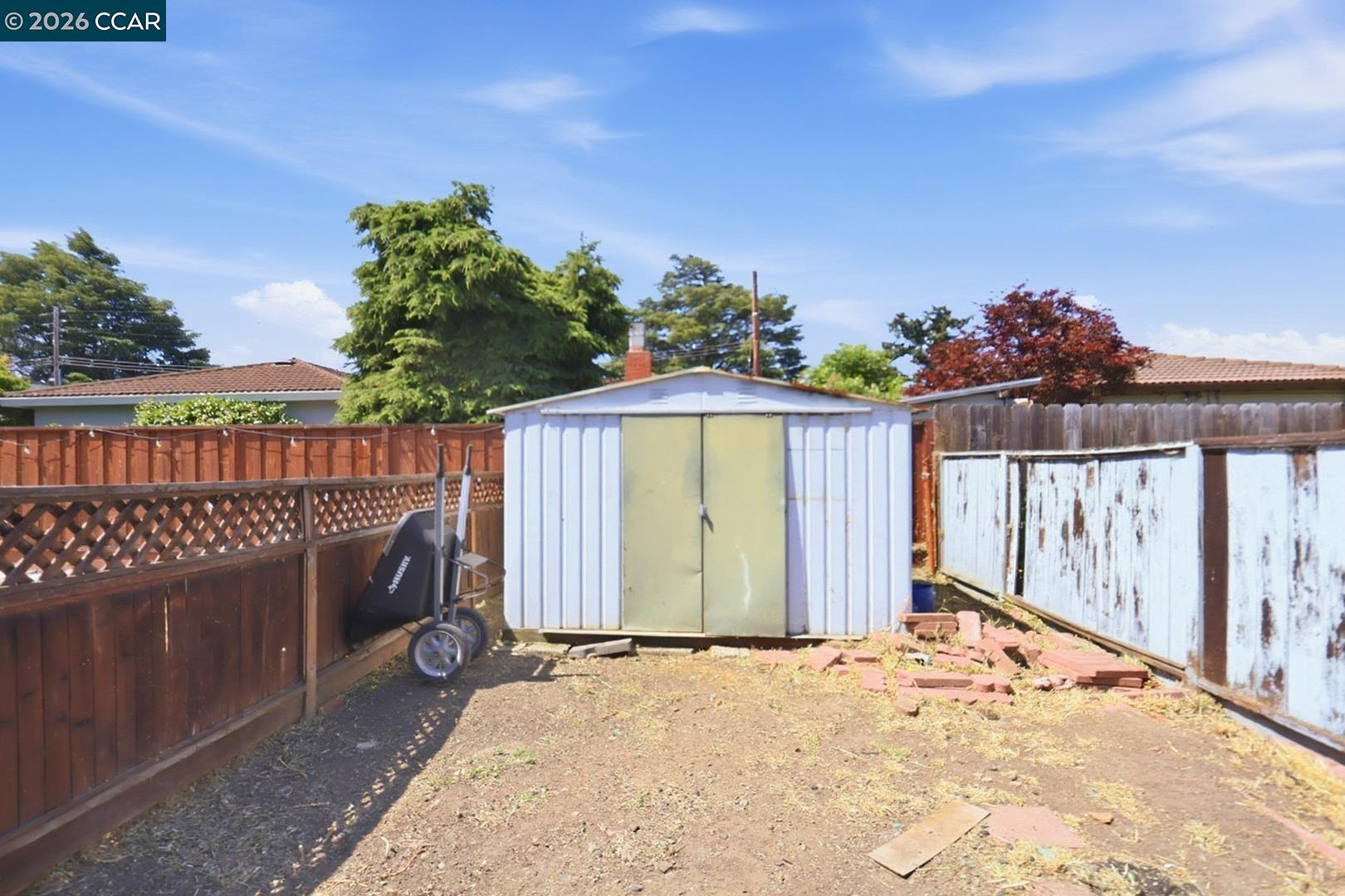 1849 Silverwood Dr