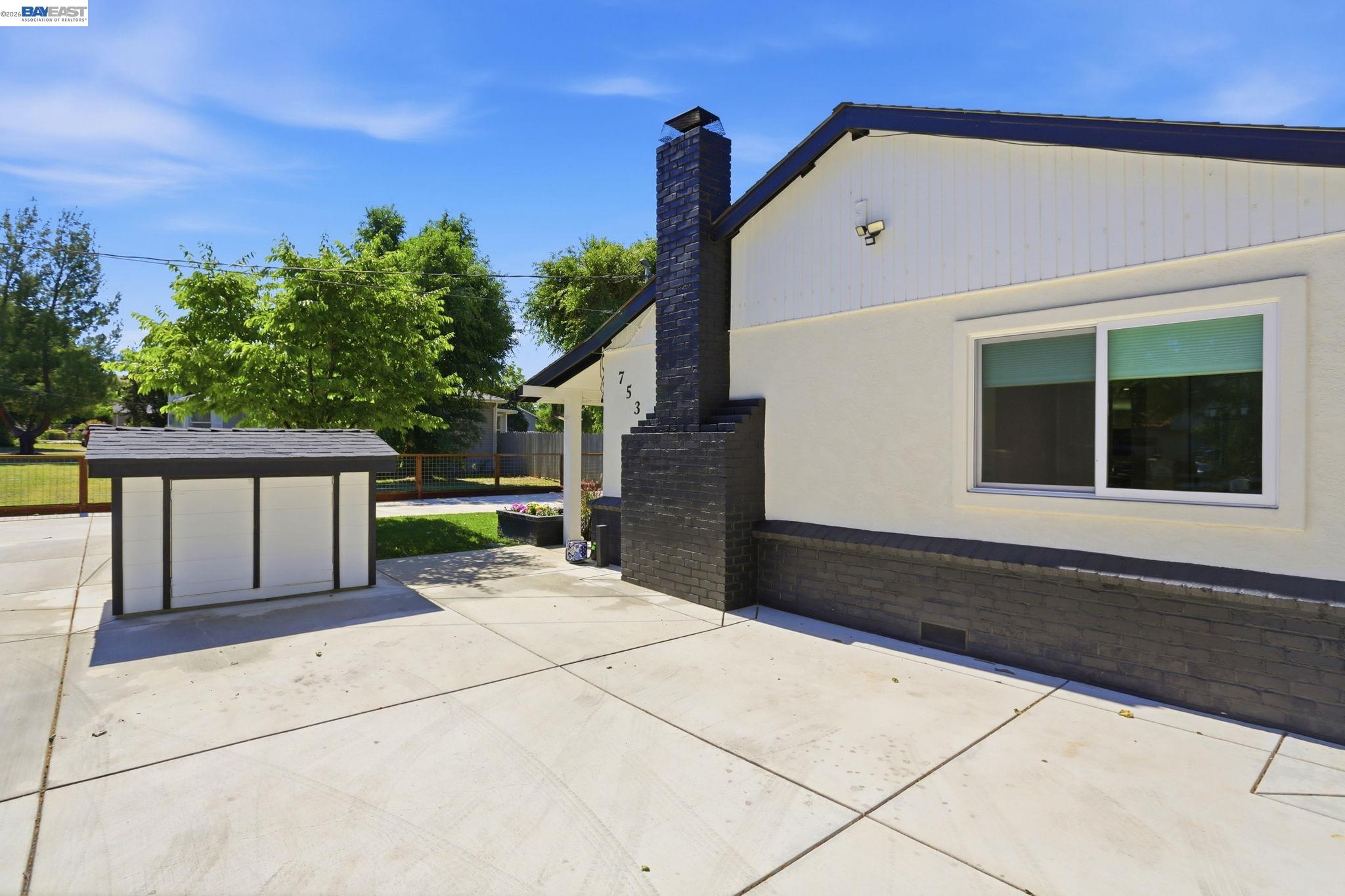 753 Sycamore Rd