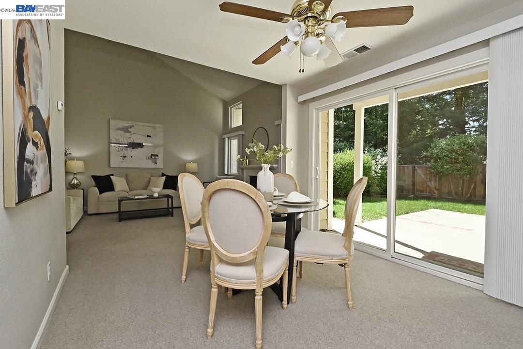 3869 MacGregor Cmn