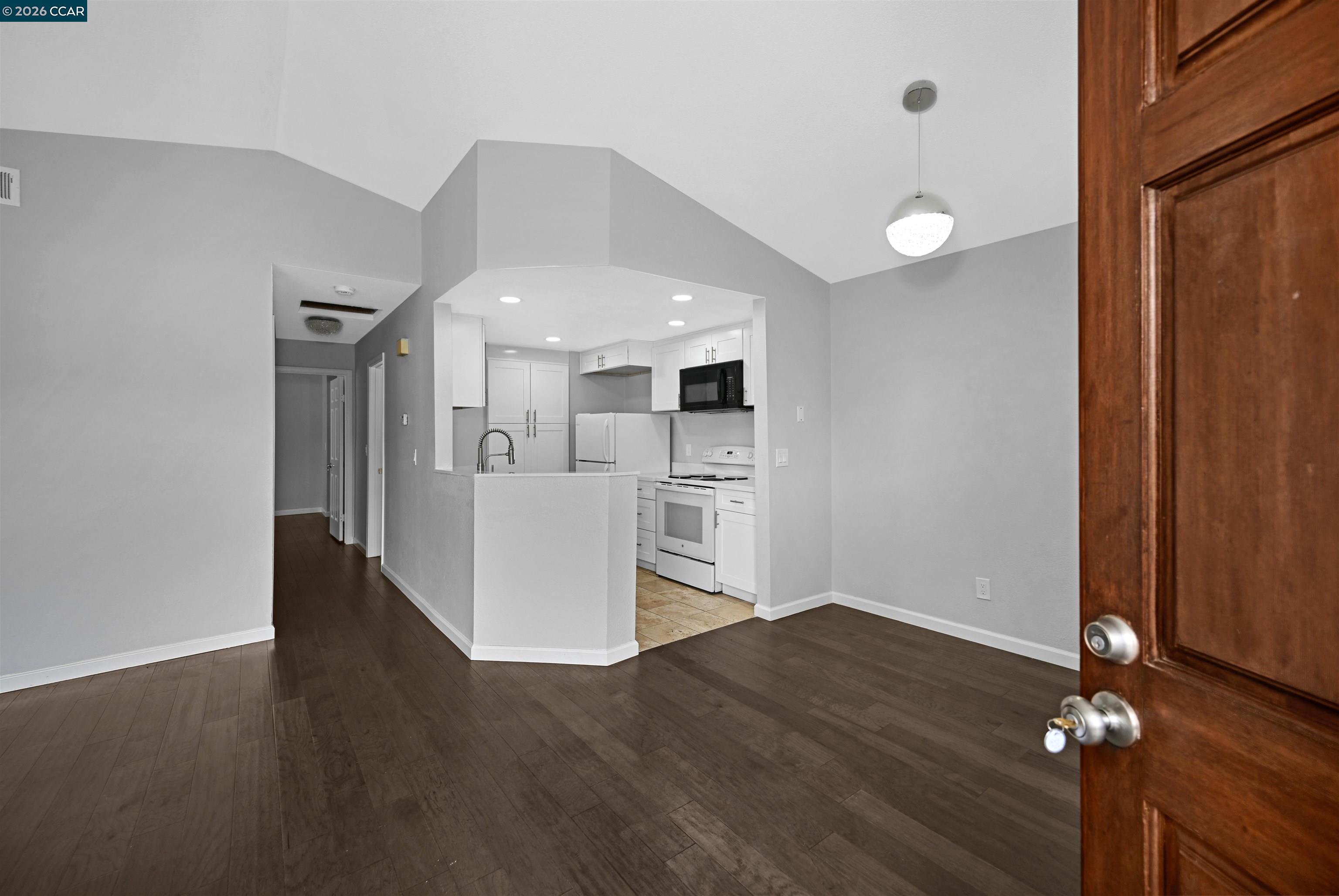 3659 Crow Canyon Rd