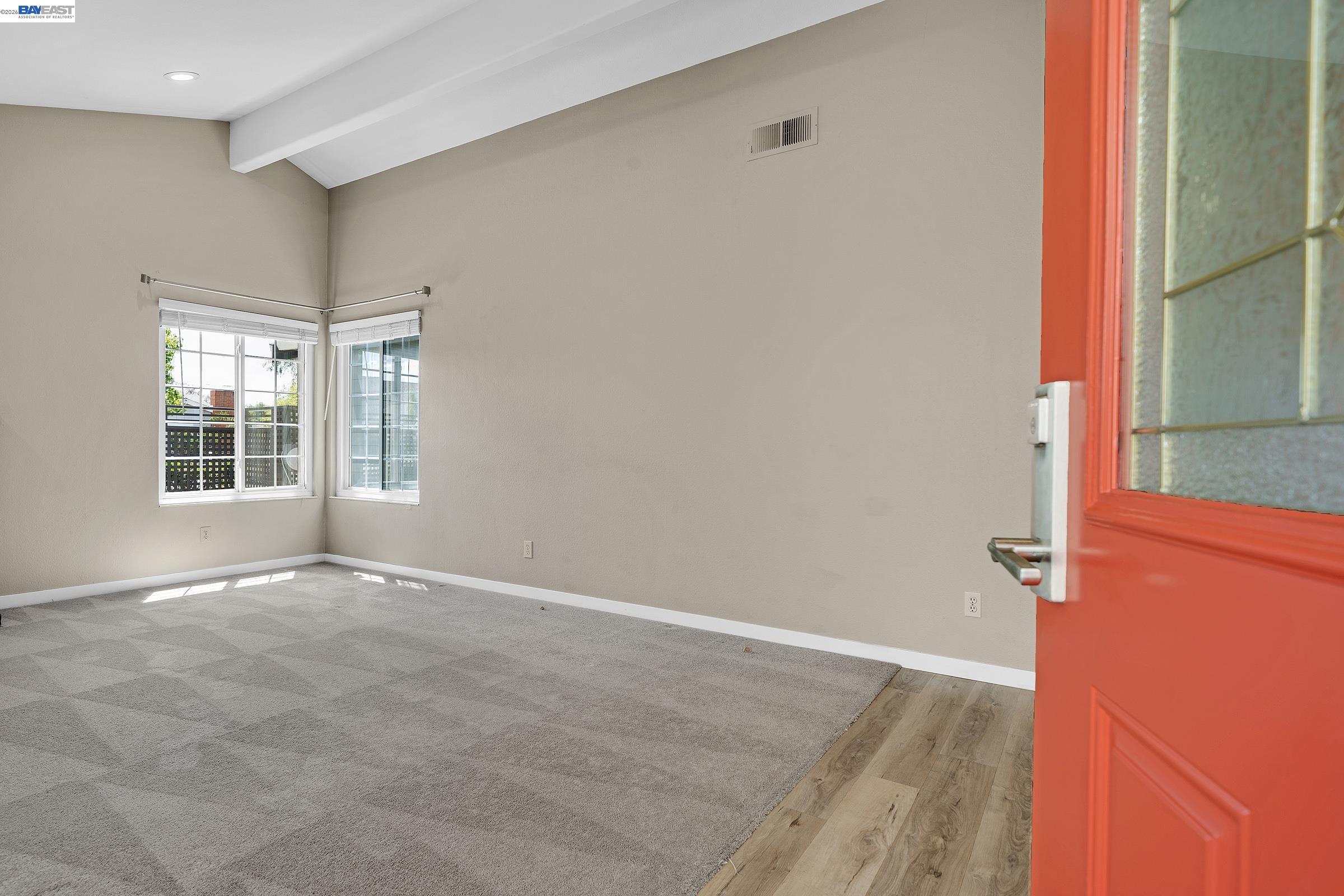 39052 Levi St
