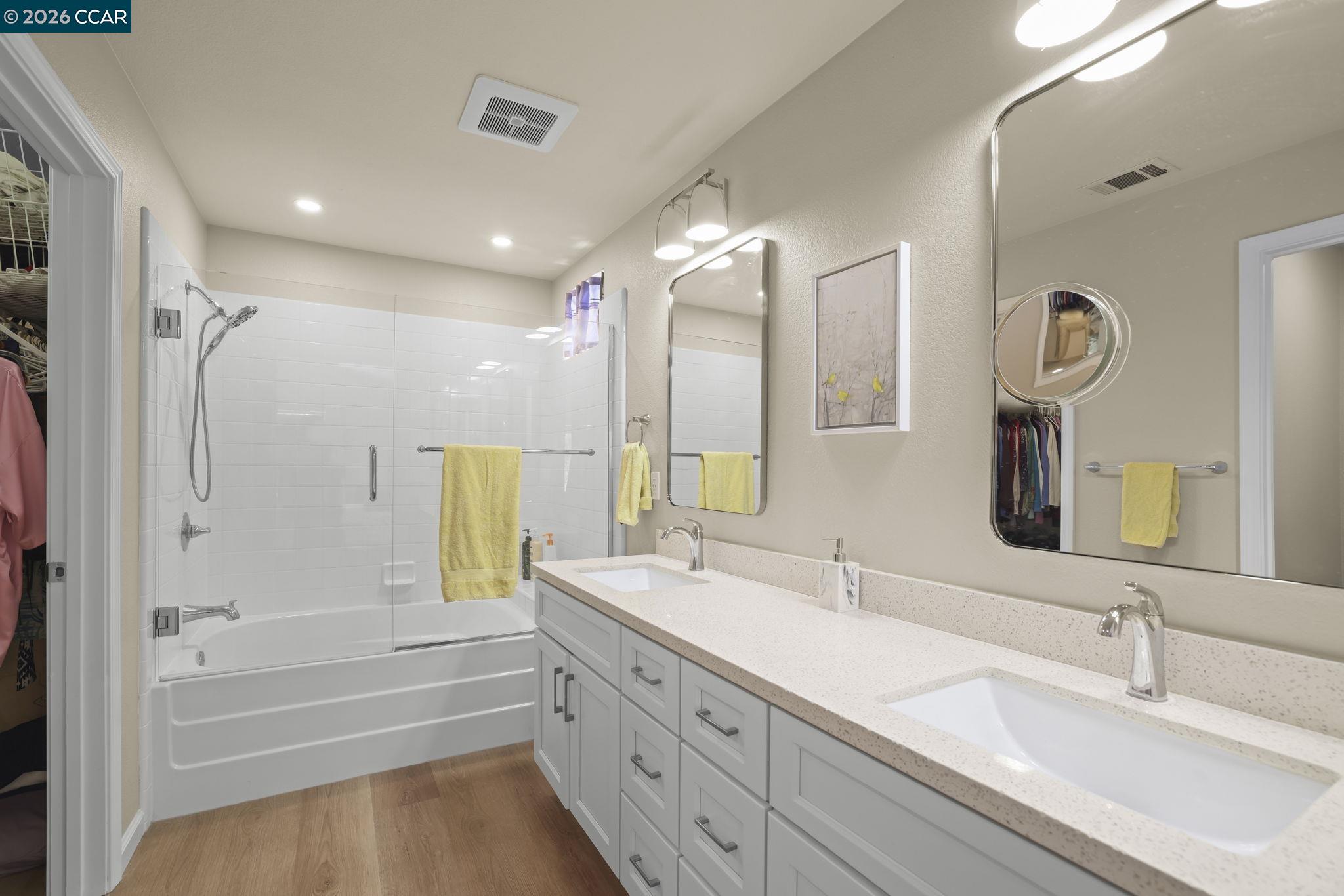 4529 Wagon Trail Way