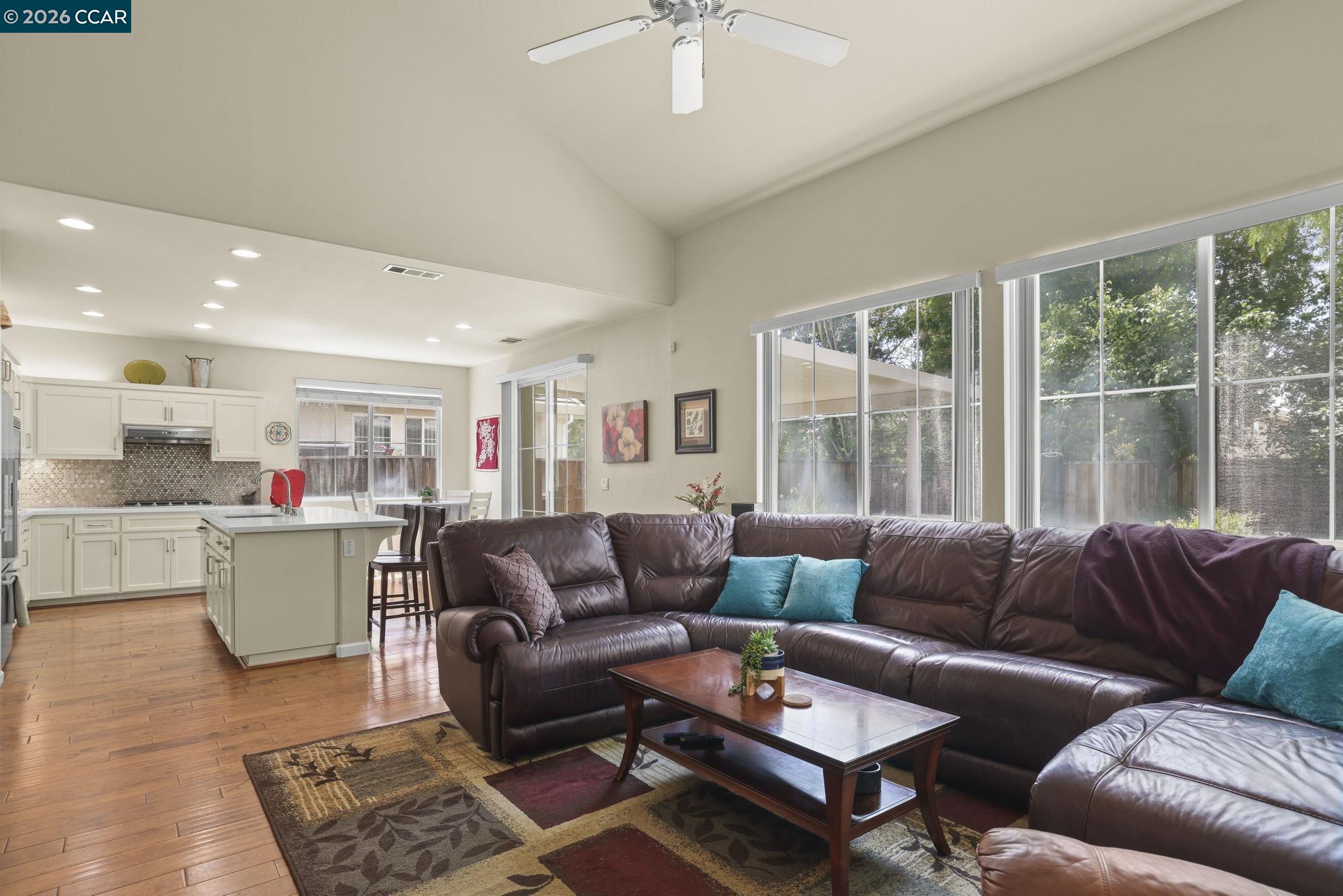 4529 Wagon Trail Way