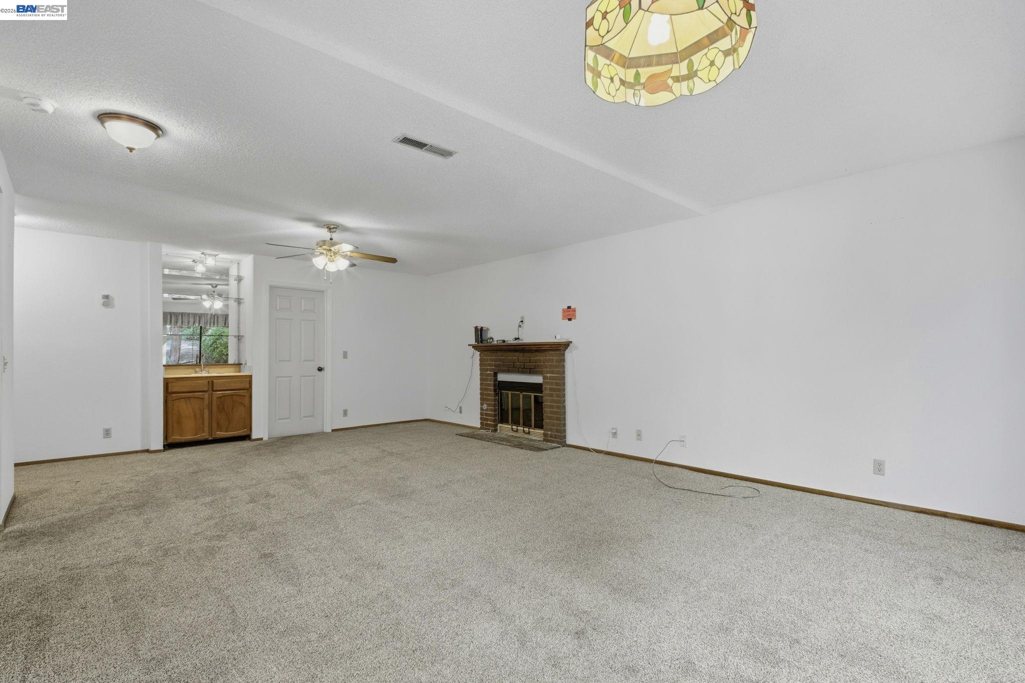 410 Monaco Ave