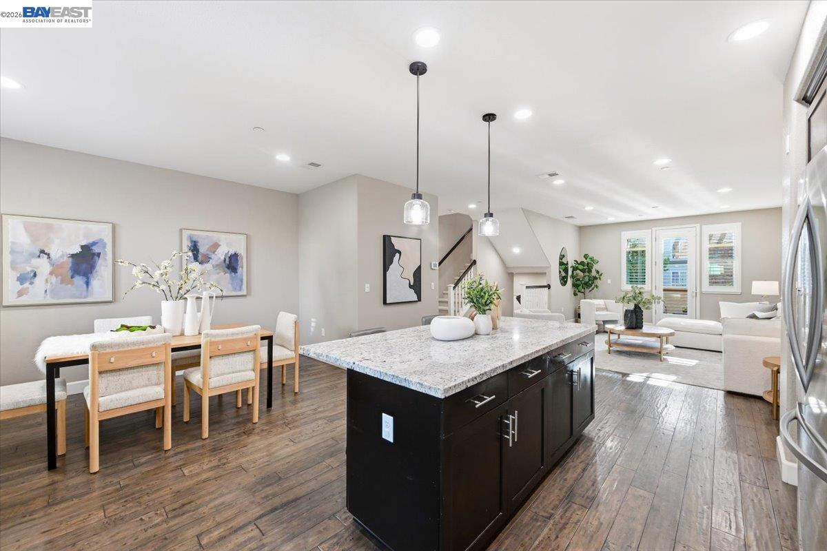 5423 Iron Horse Pkwy