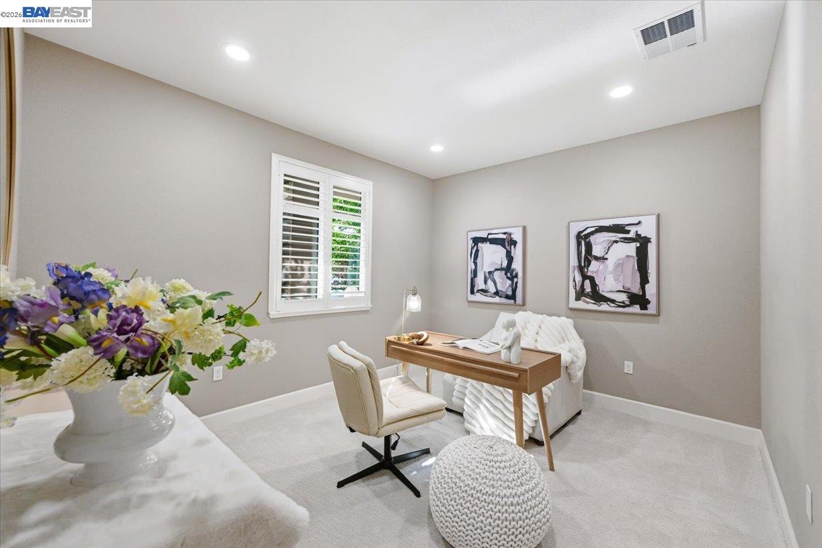 5423 Iron Horse Pkwy