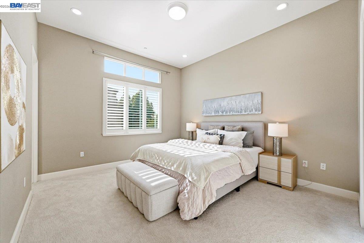 5423 Iron Horse Pkwy
