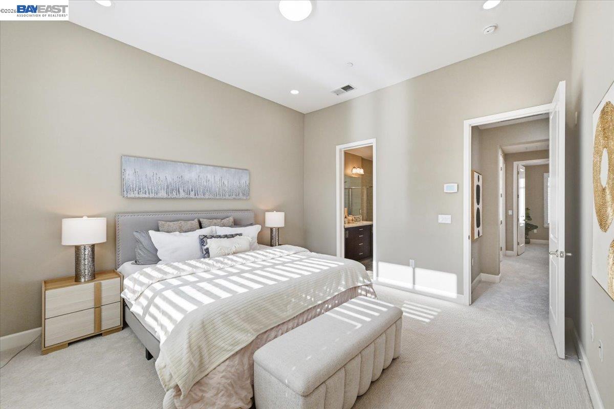 5423 Iron Horse Pkwy