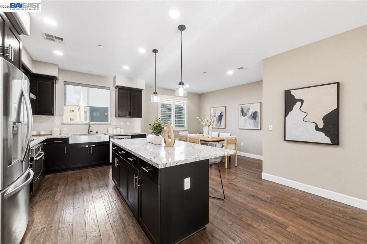 5423 Iron Horse Pkwy