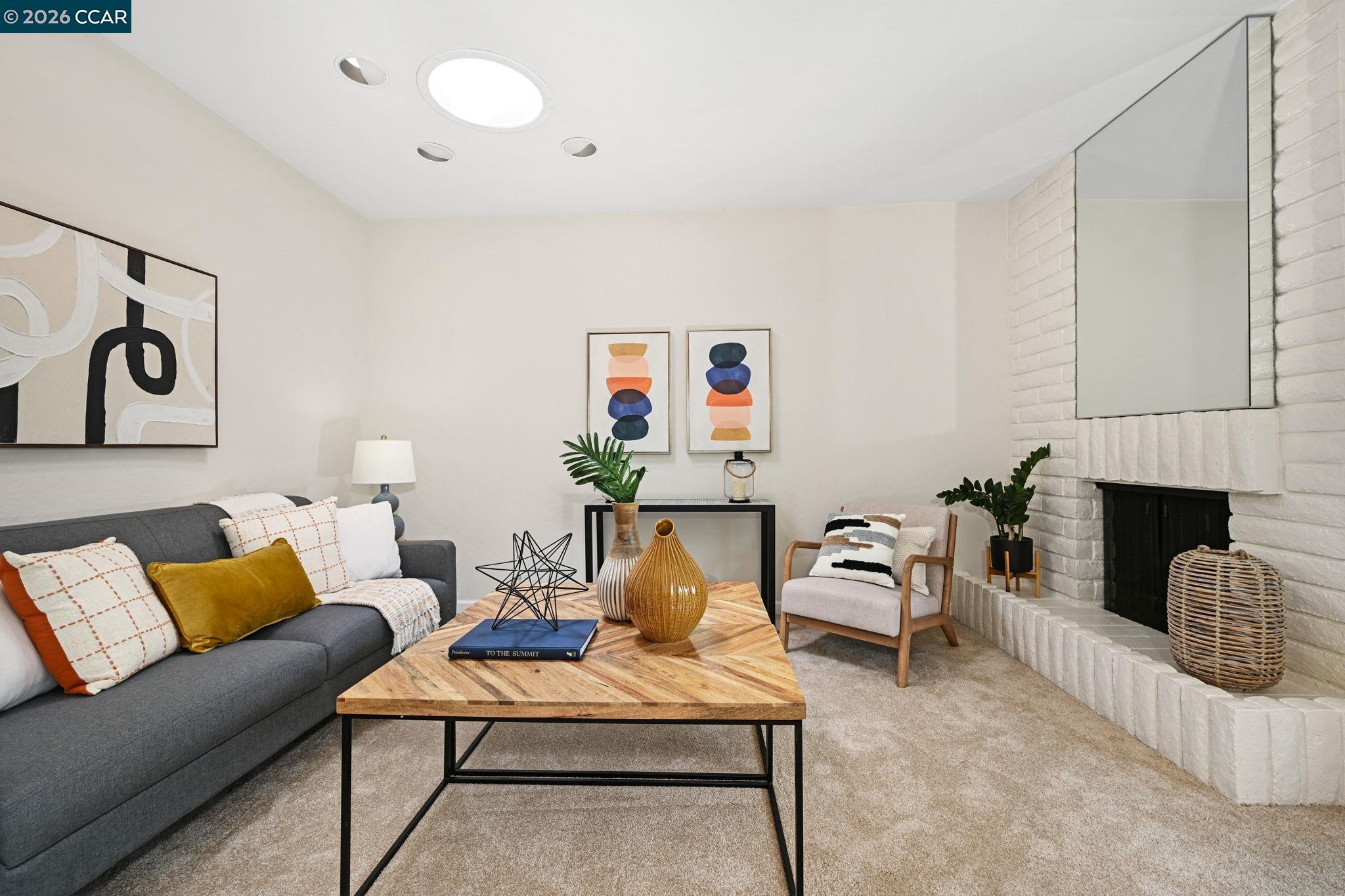 1351 Camino Peral # C