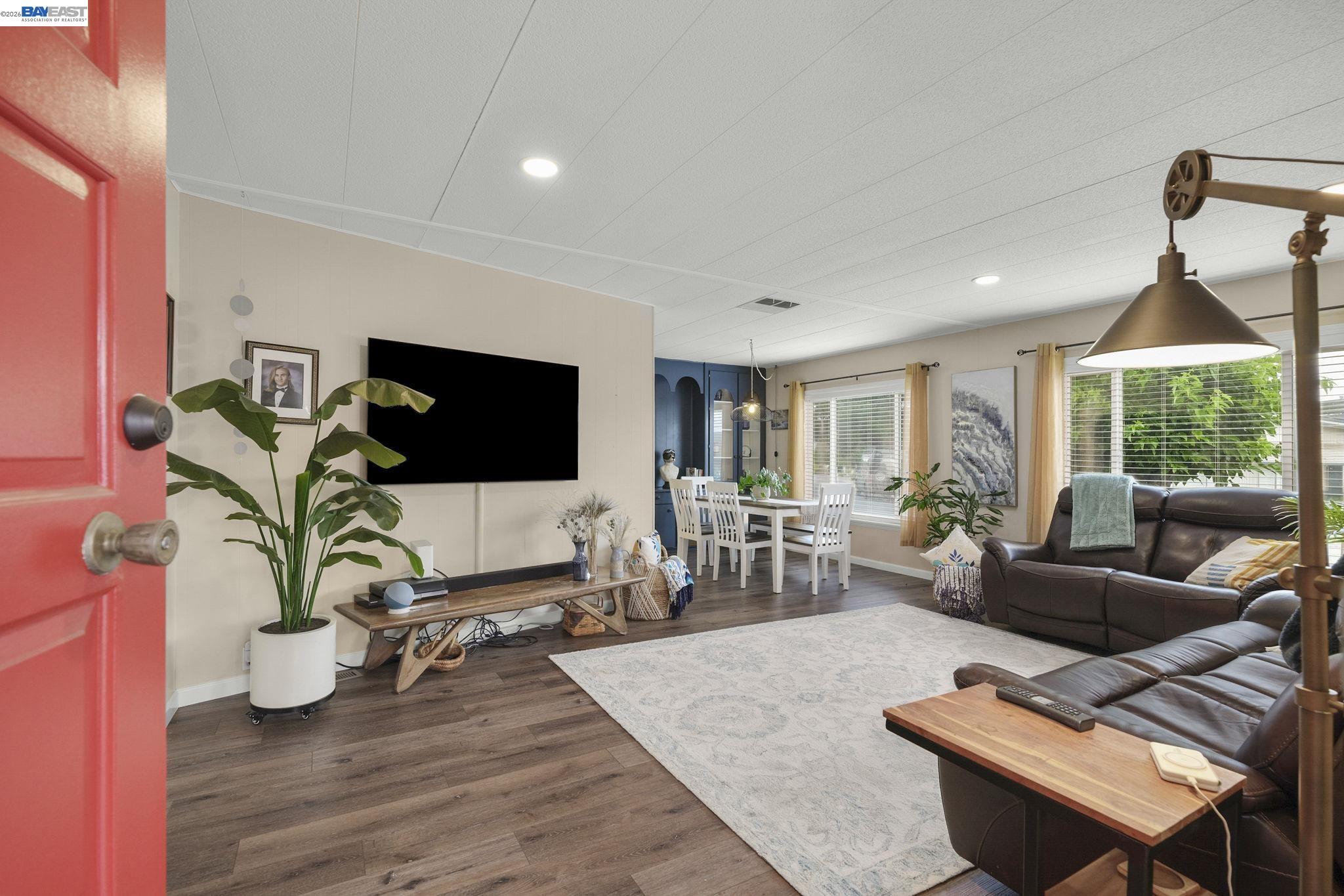 3231 Vineyard Ave., #70 # 70