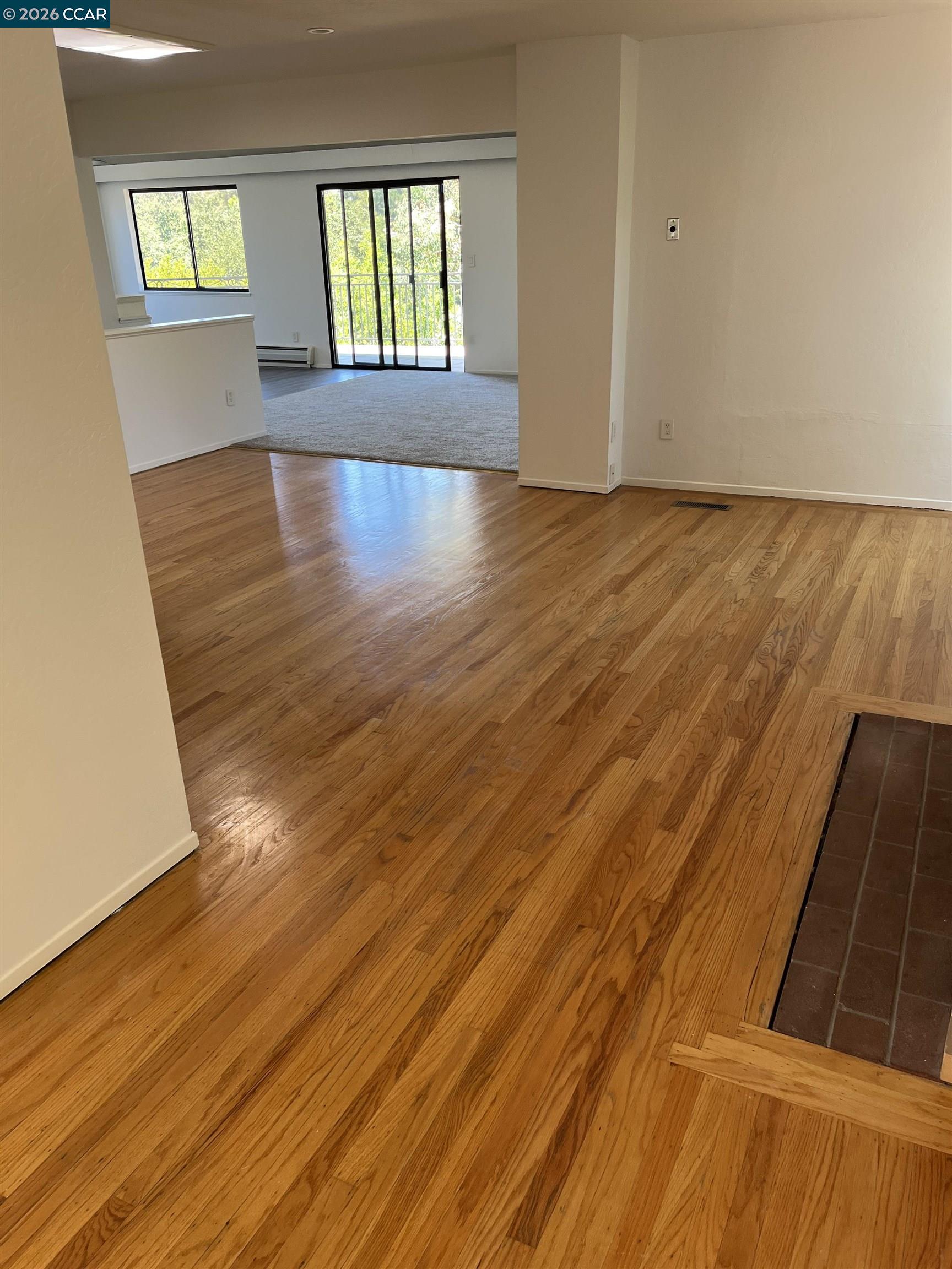 3692 Sundale