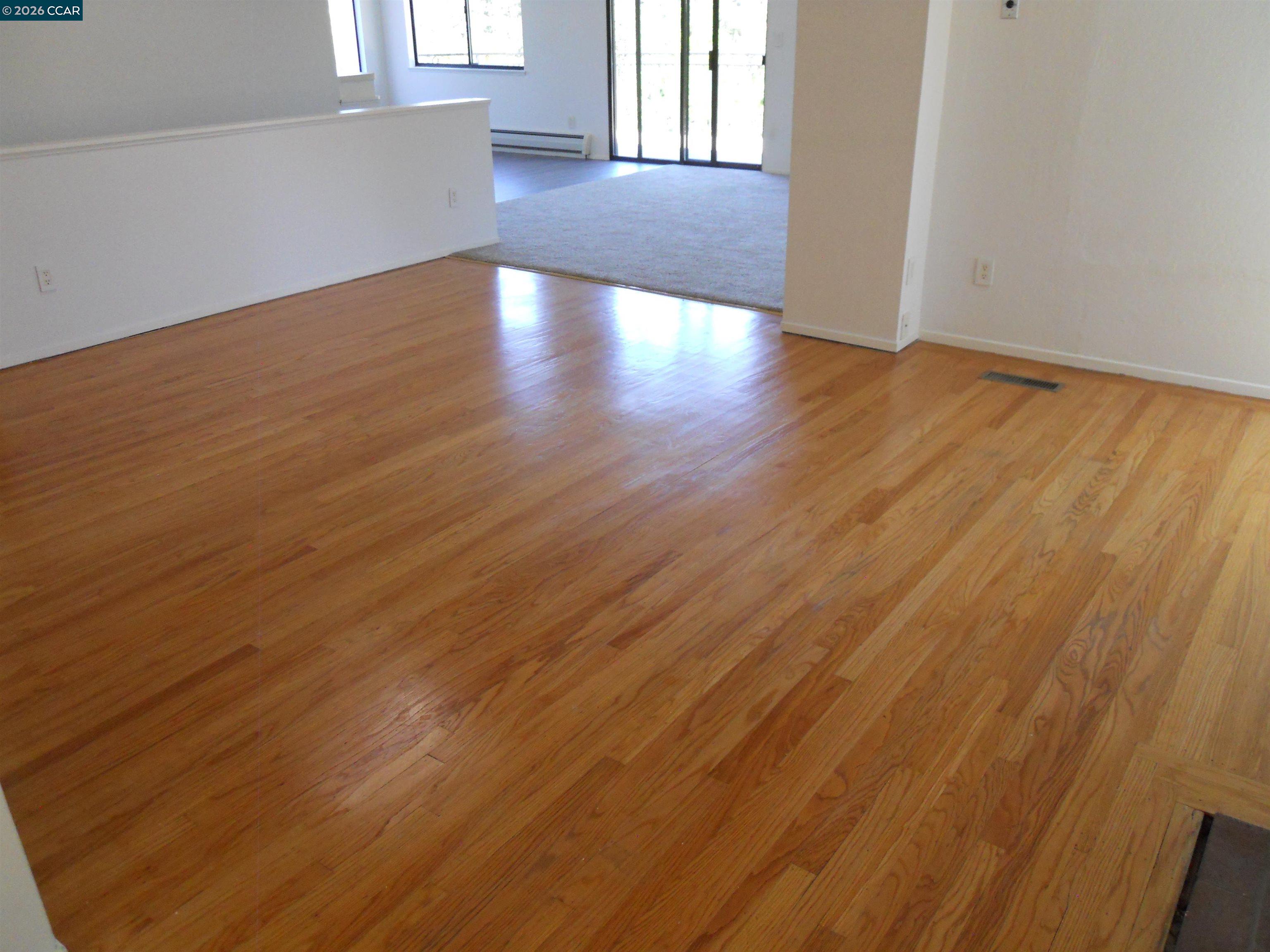 3692 Sundale