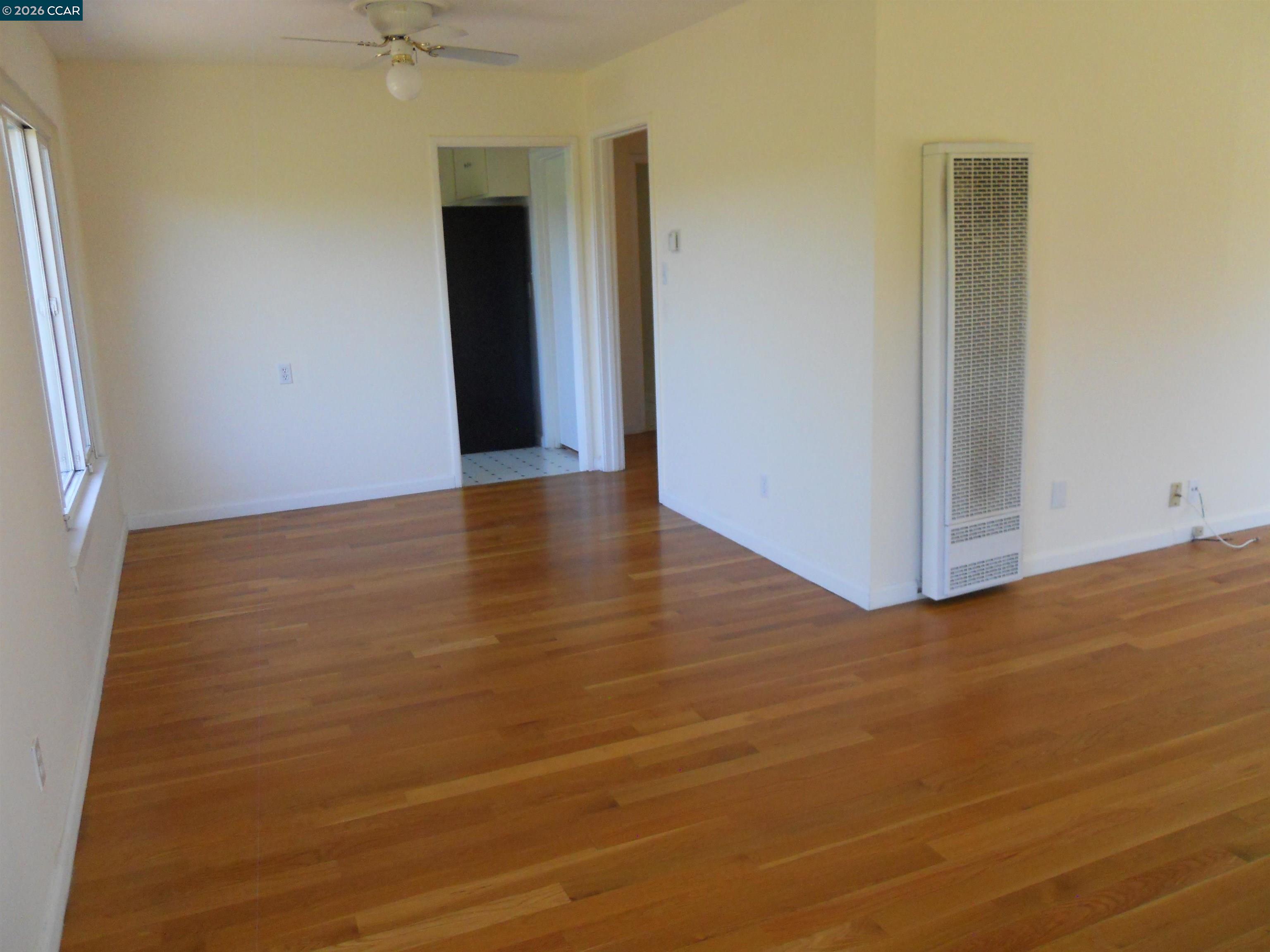 3692 Sundale