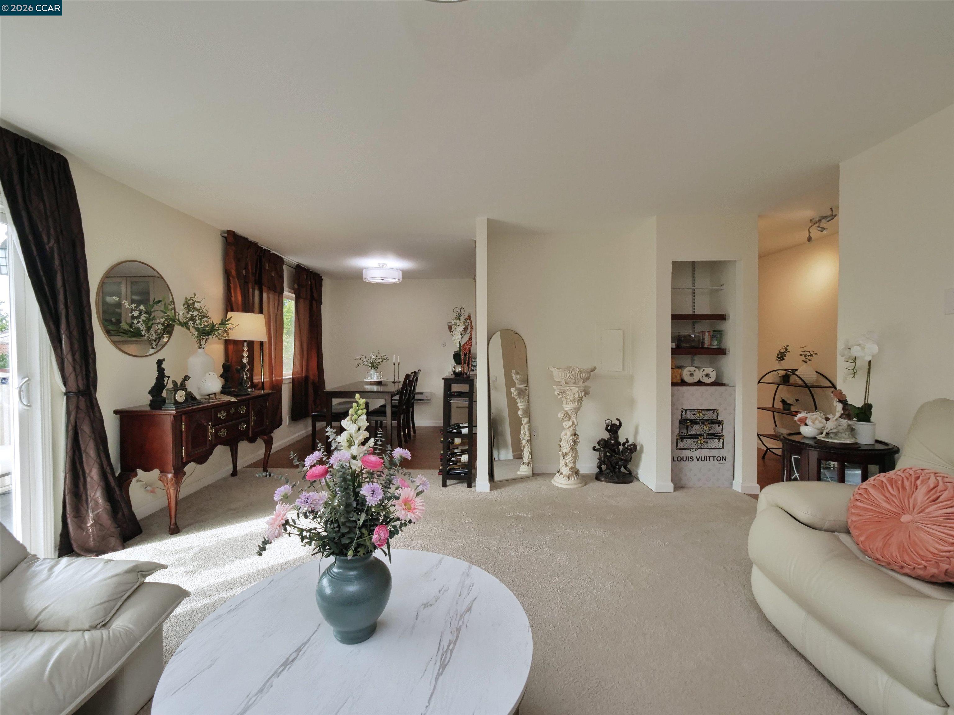2180 Geary Rd # 20