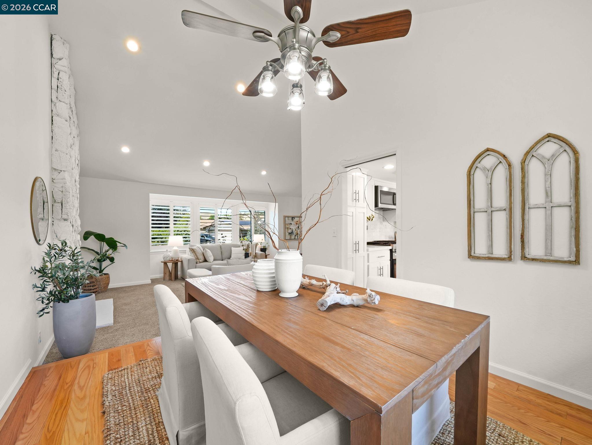 32 Atchinson Stage Court