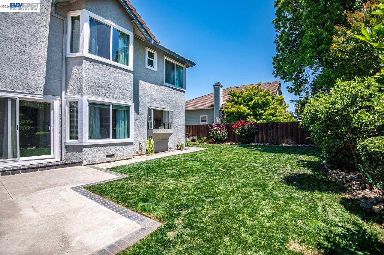 3837 Hillside Ave