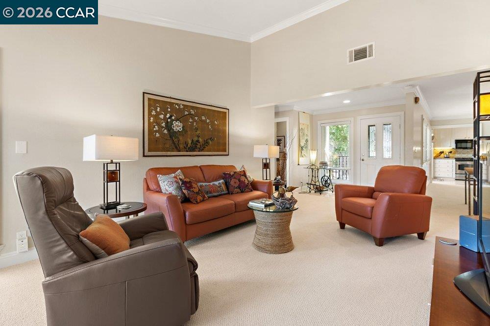 3064 Rossmoor Parkway # 3