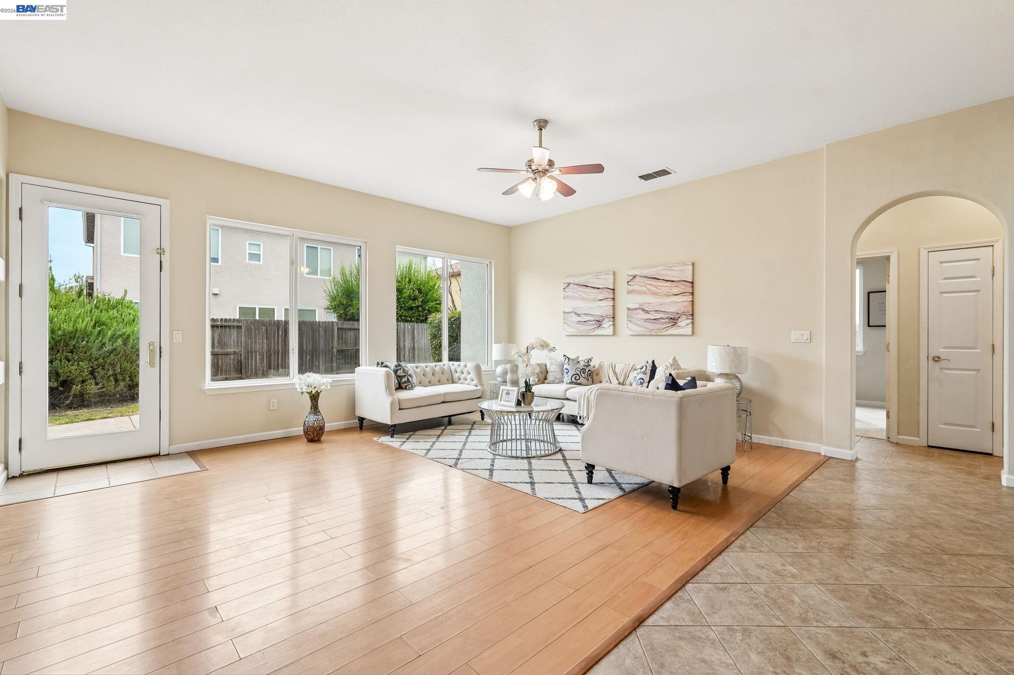 2547 Wesley Ln