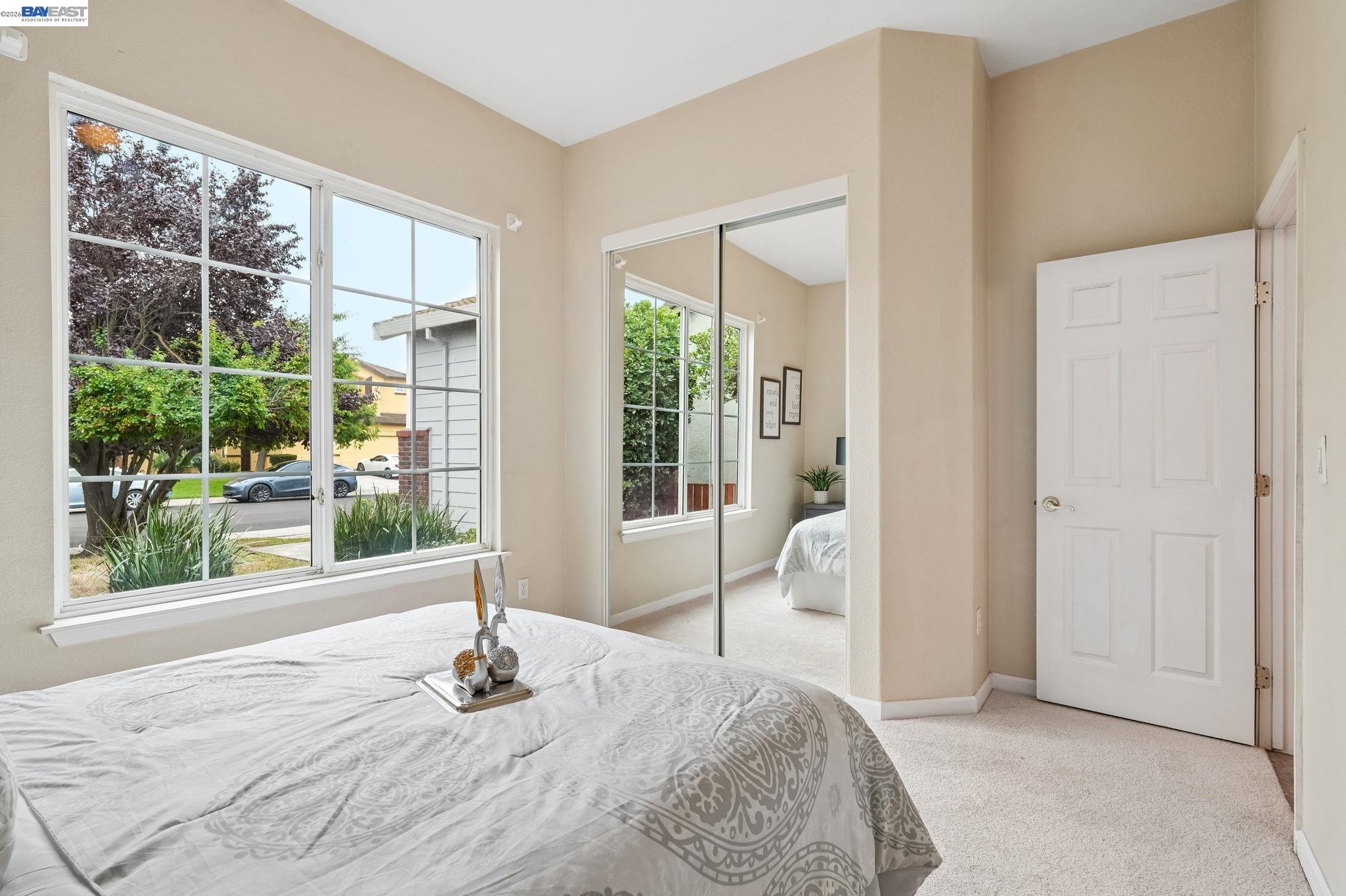 2547 Wesley Ln