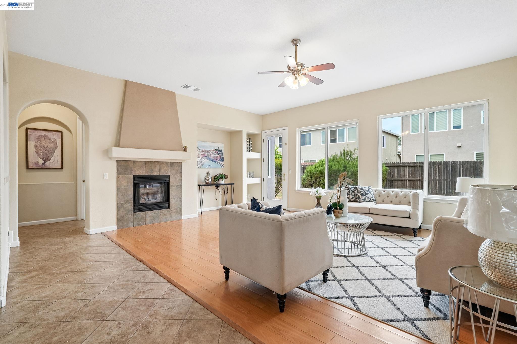 2547 Wesley Ln