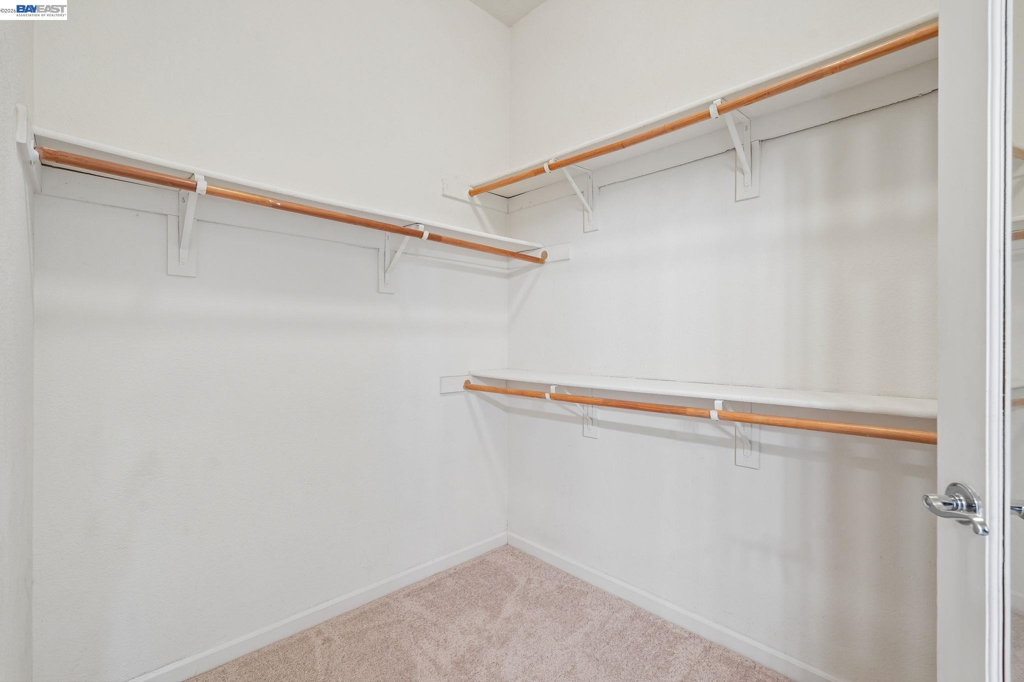 2547 Wesley Ln