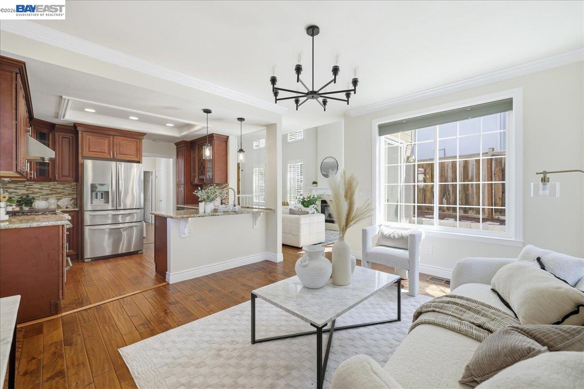 44 Summer Hill Ct