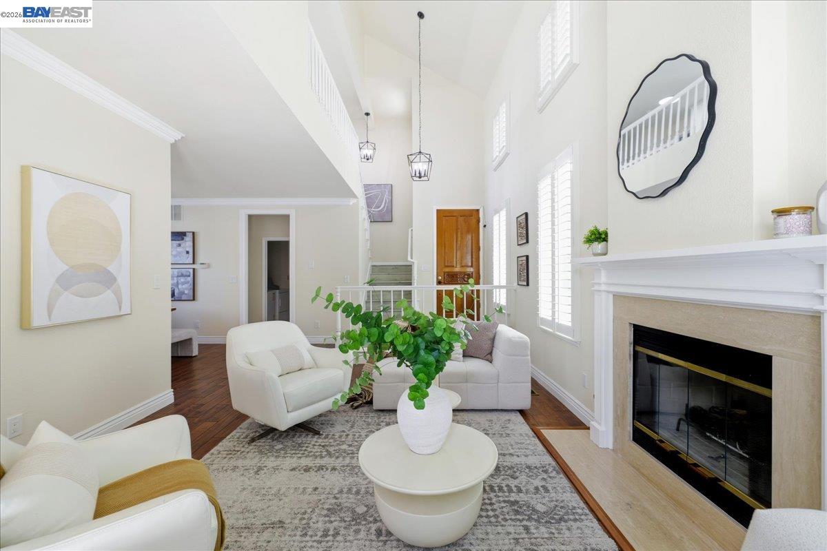 44 Summer Hill Ct
