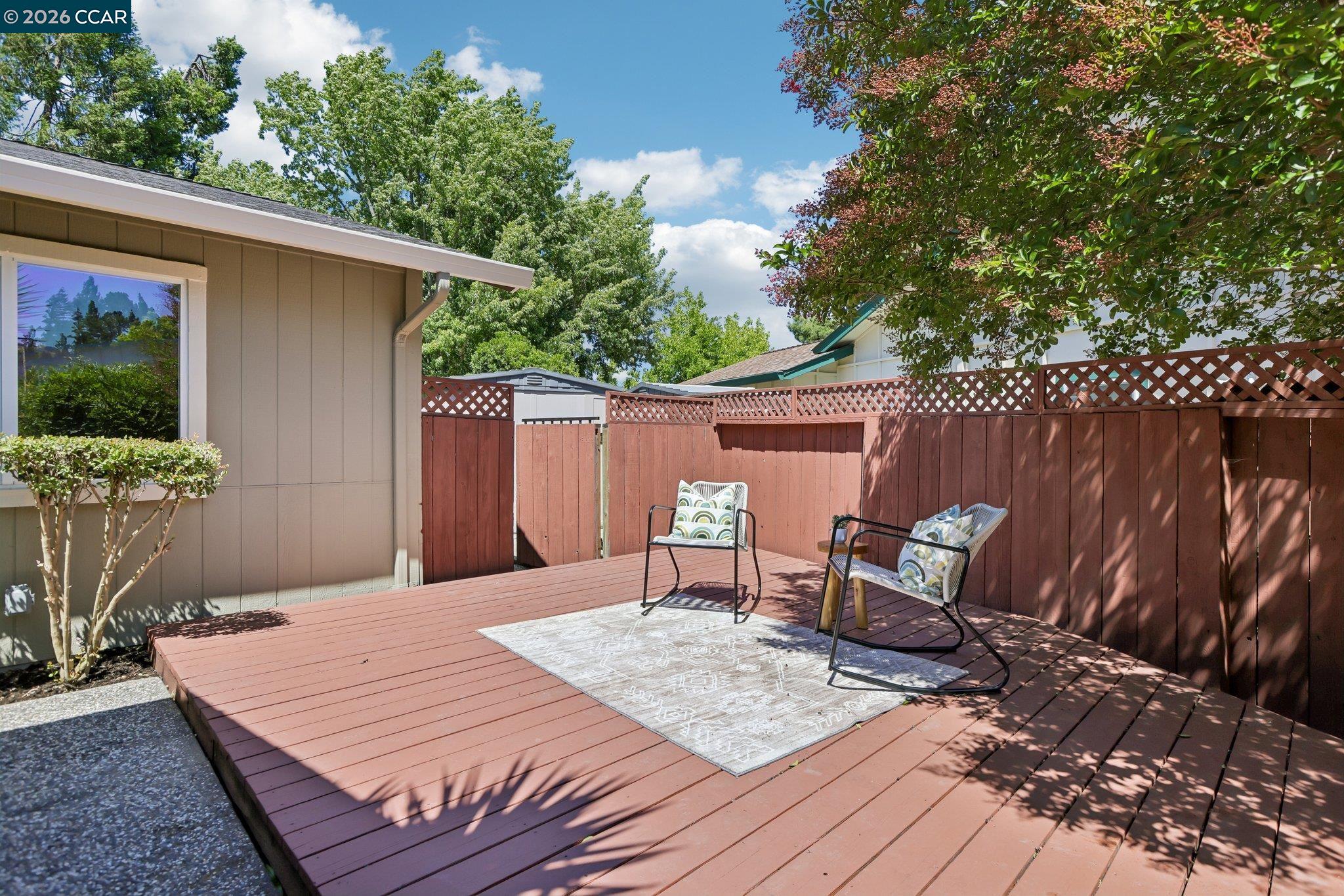 309 La Paz Ct