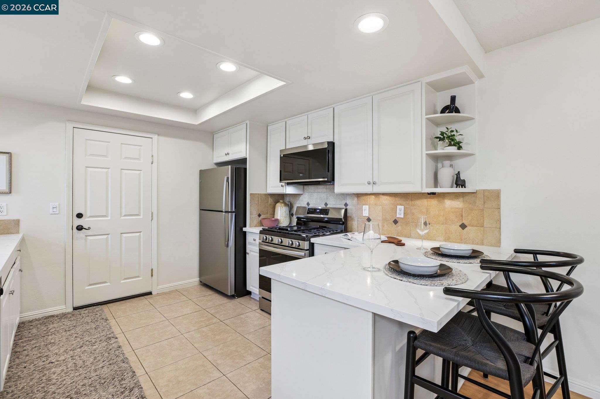 309 La Paz Ct