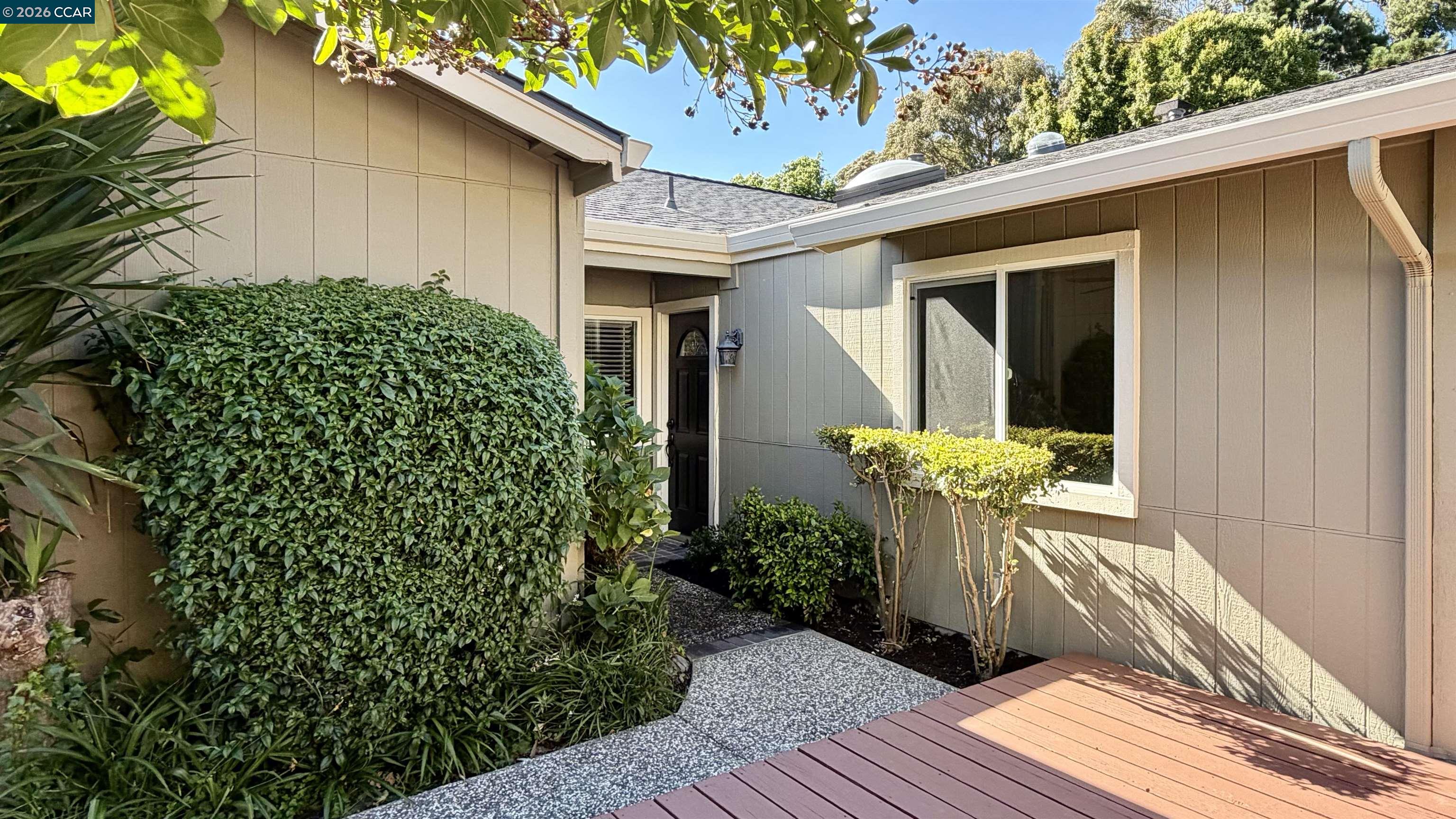 309 La Paz Ct
